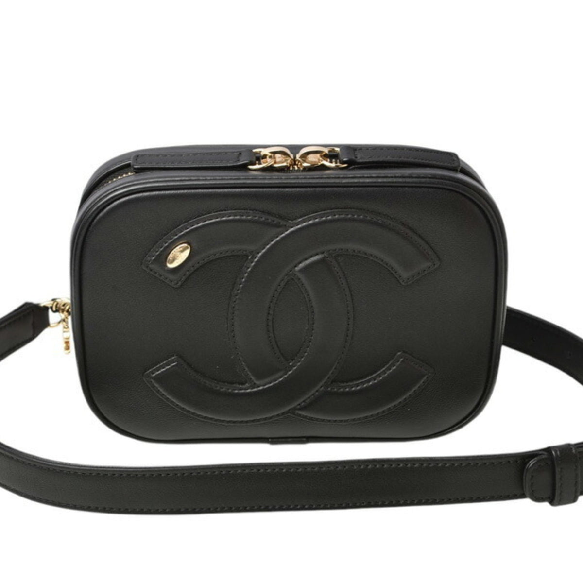 Chanel Black Leather Shoulder Bag (Pre-Owned)