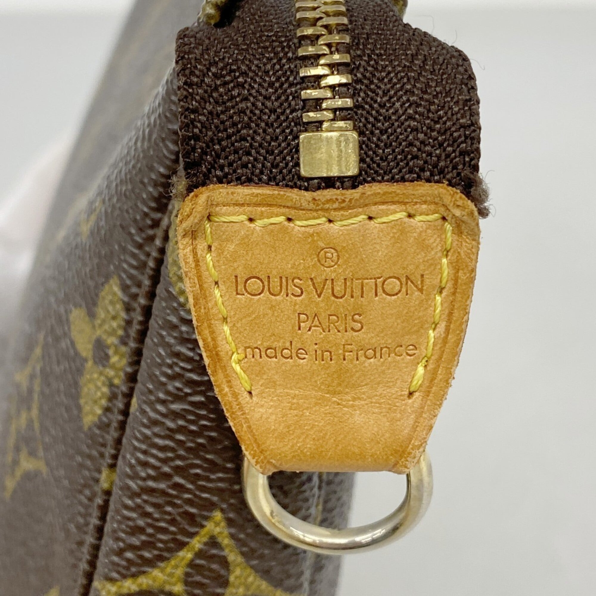Louis Vuitton Brown Pouch (Pre-Owned)