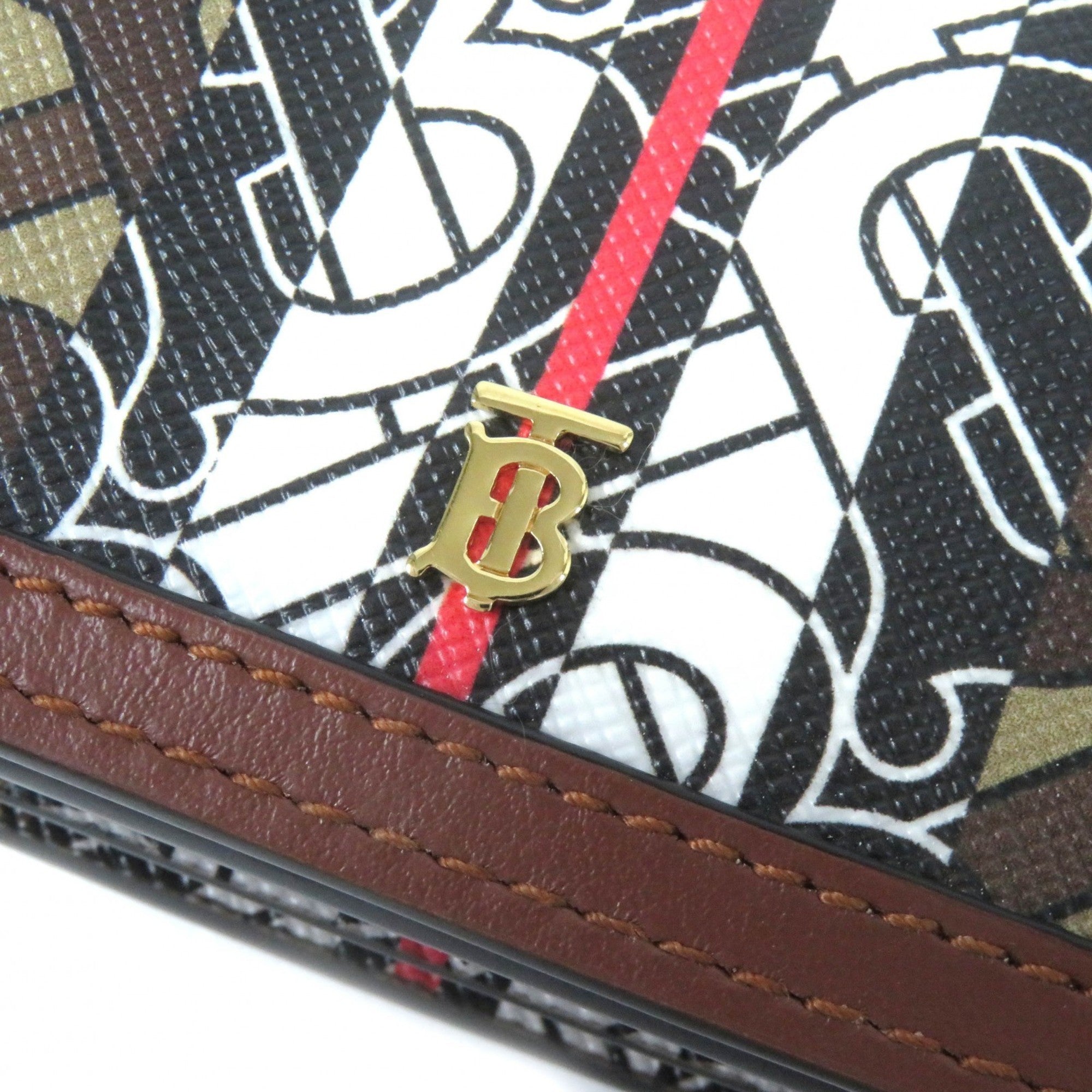 Burberry Brown Pvc Chain/Shoulder Wallet (Pre-Owned)