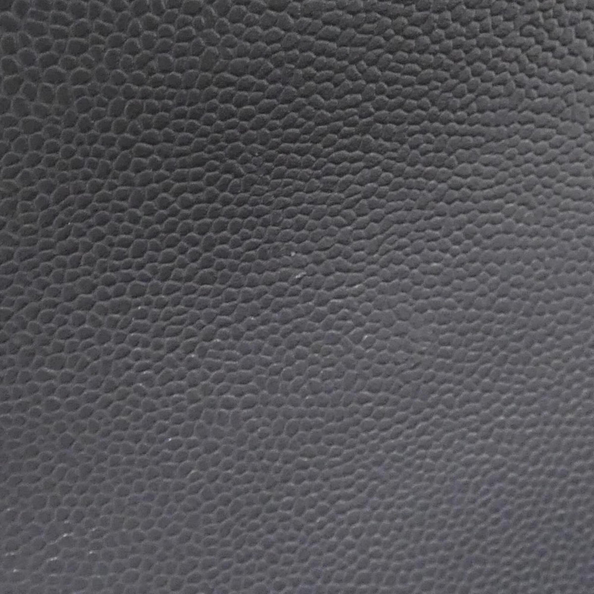 Chanel Gray Grained Calfskin Shoulder Bag (Pre-Owned)