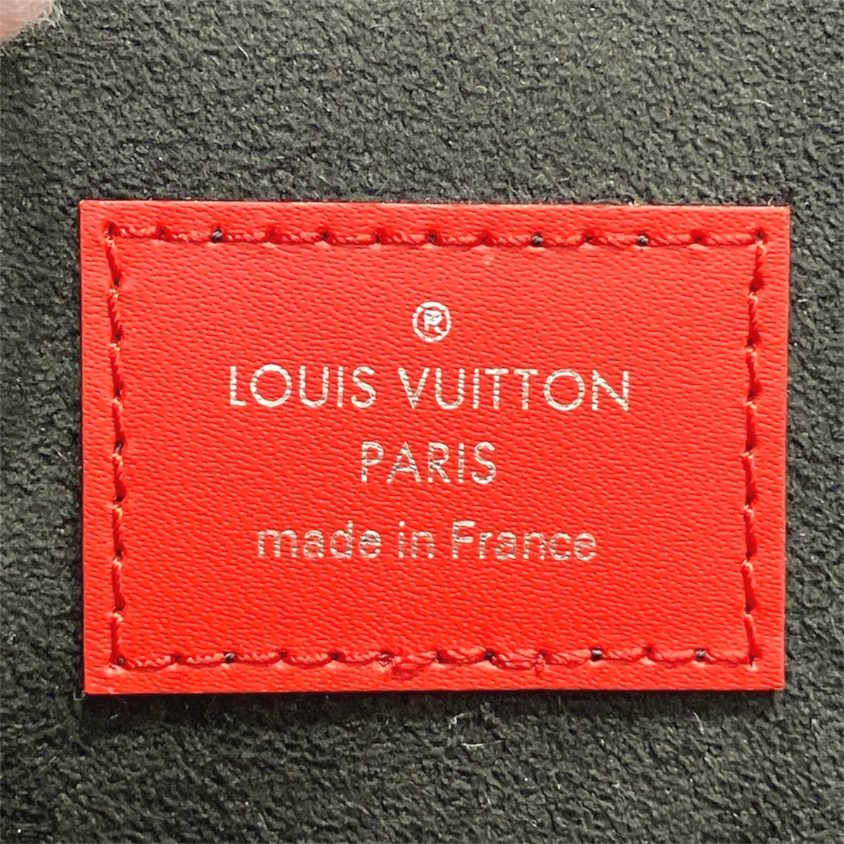 Louis Vuitton Galle Red Color Epi Leather Clutch Bag Pochette (Pre-Owned)