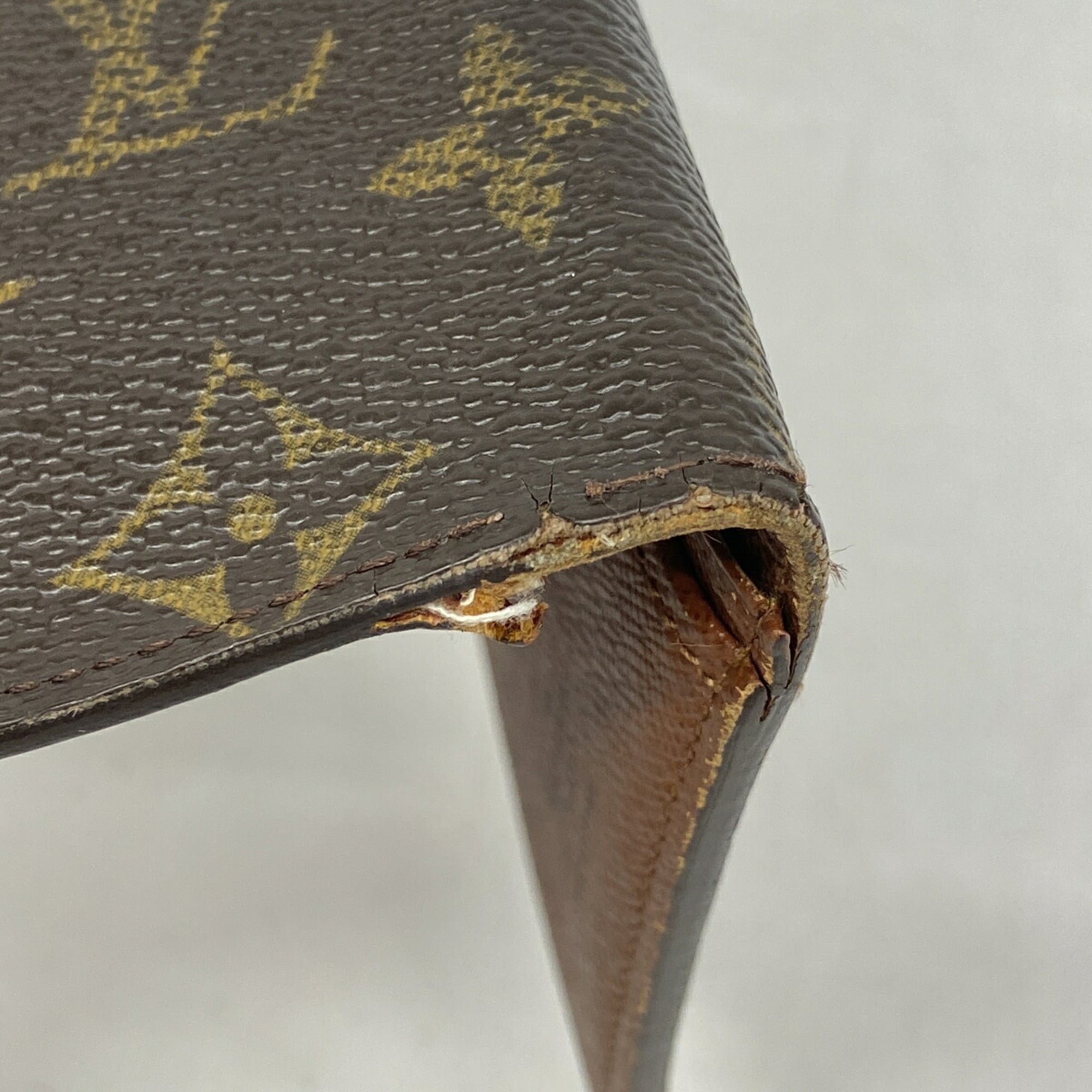 Louis Vuitton Brown Bill Wallet (Bi-Fold) (Pre-Owned)