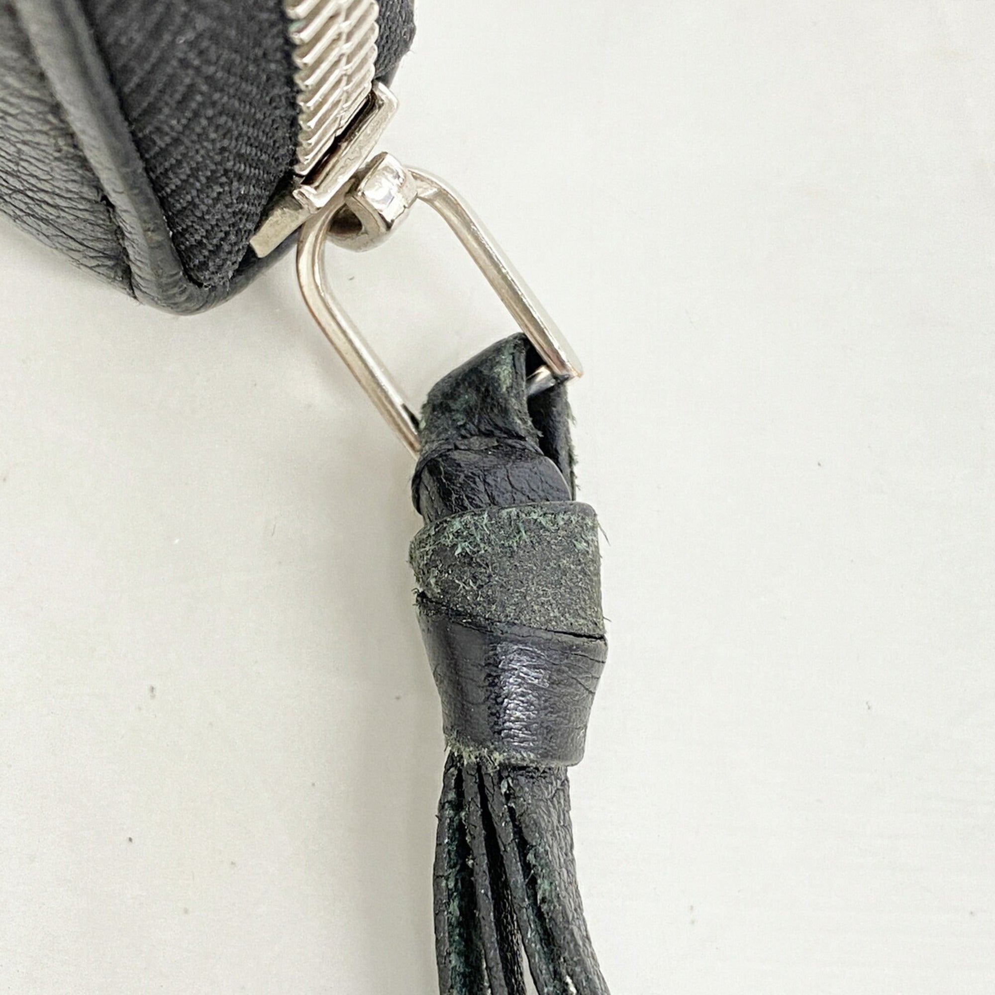 Louis Vuitton Noir Long Wallet (Bi-Fold) (Pre-Owned)