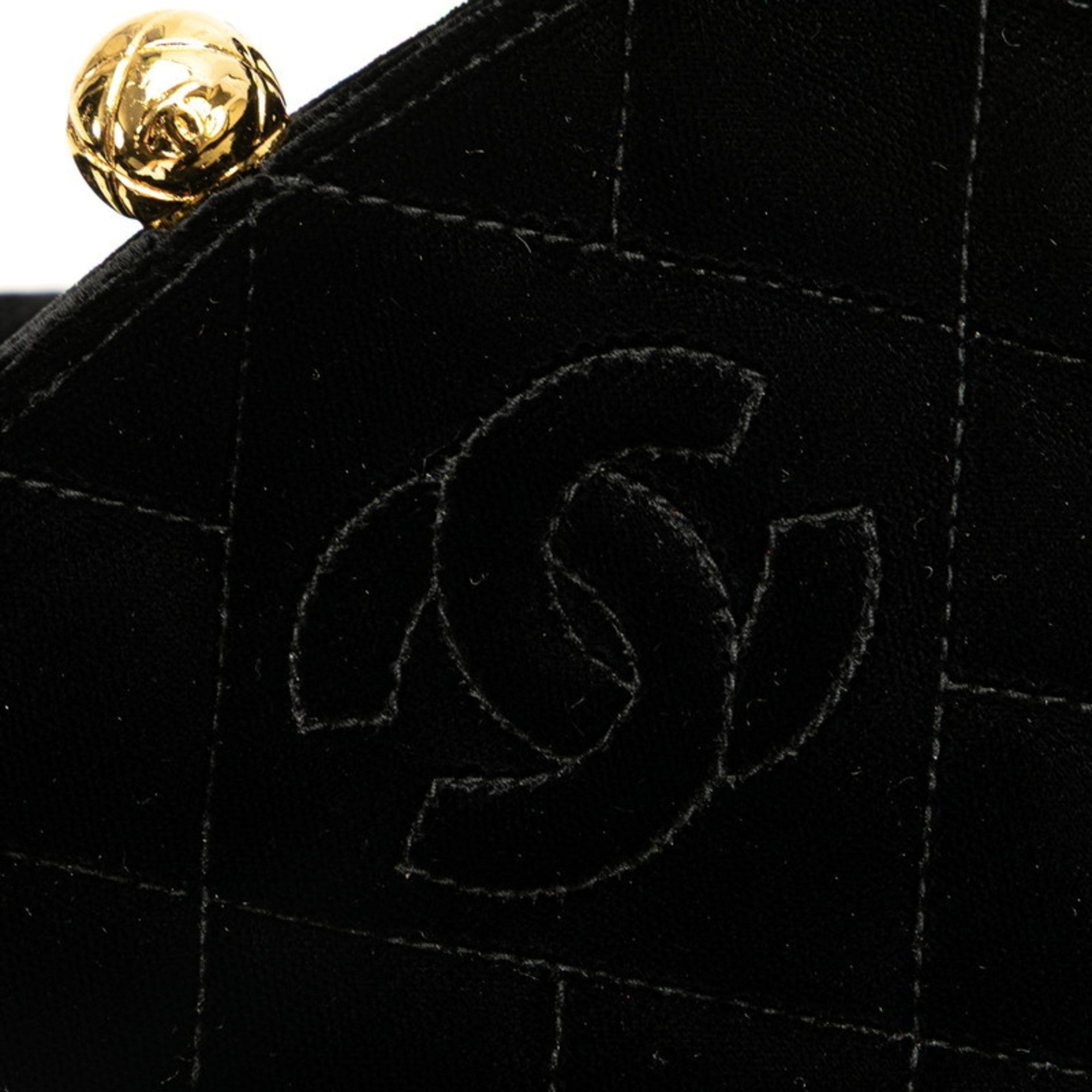 Chanel Black Handbag (Pre-Owned)