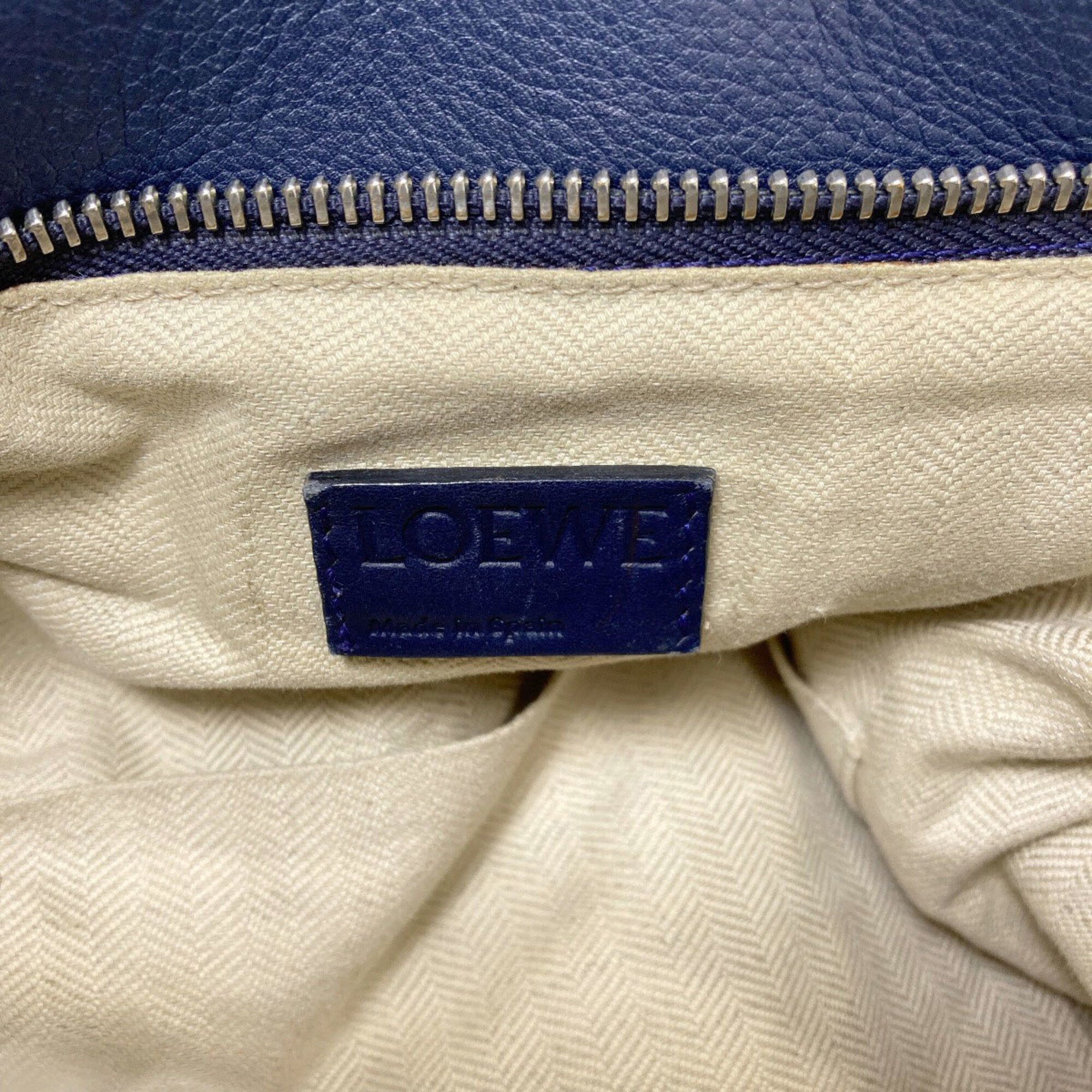 Loewe Navy Leather Handbag (Pre-Owned)