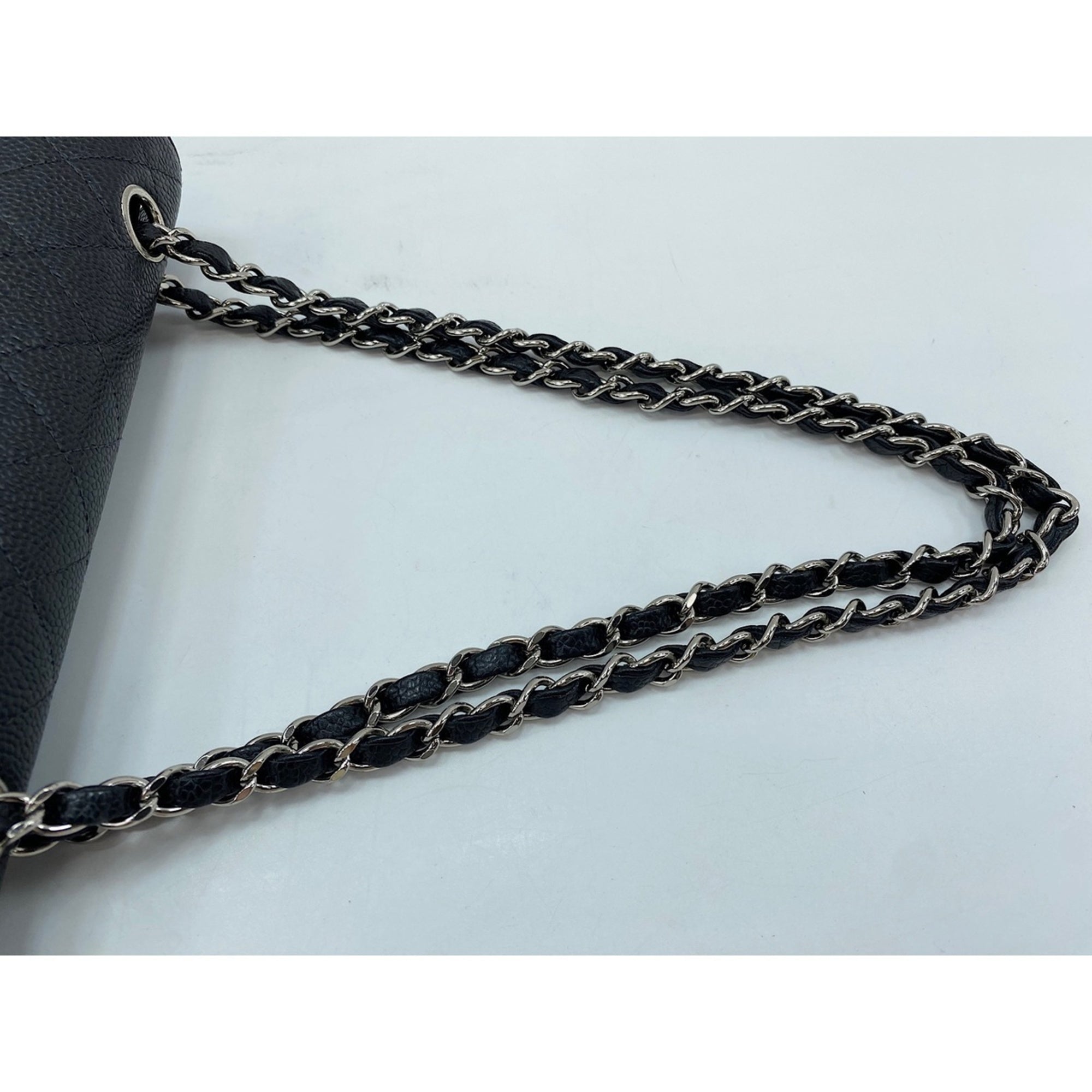 Chanel Matelasse Black Shoulder Bag (Pre-Owned)