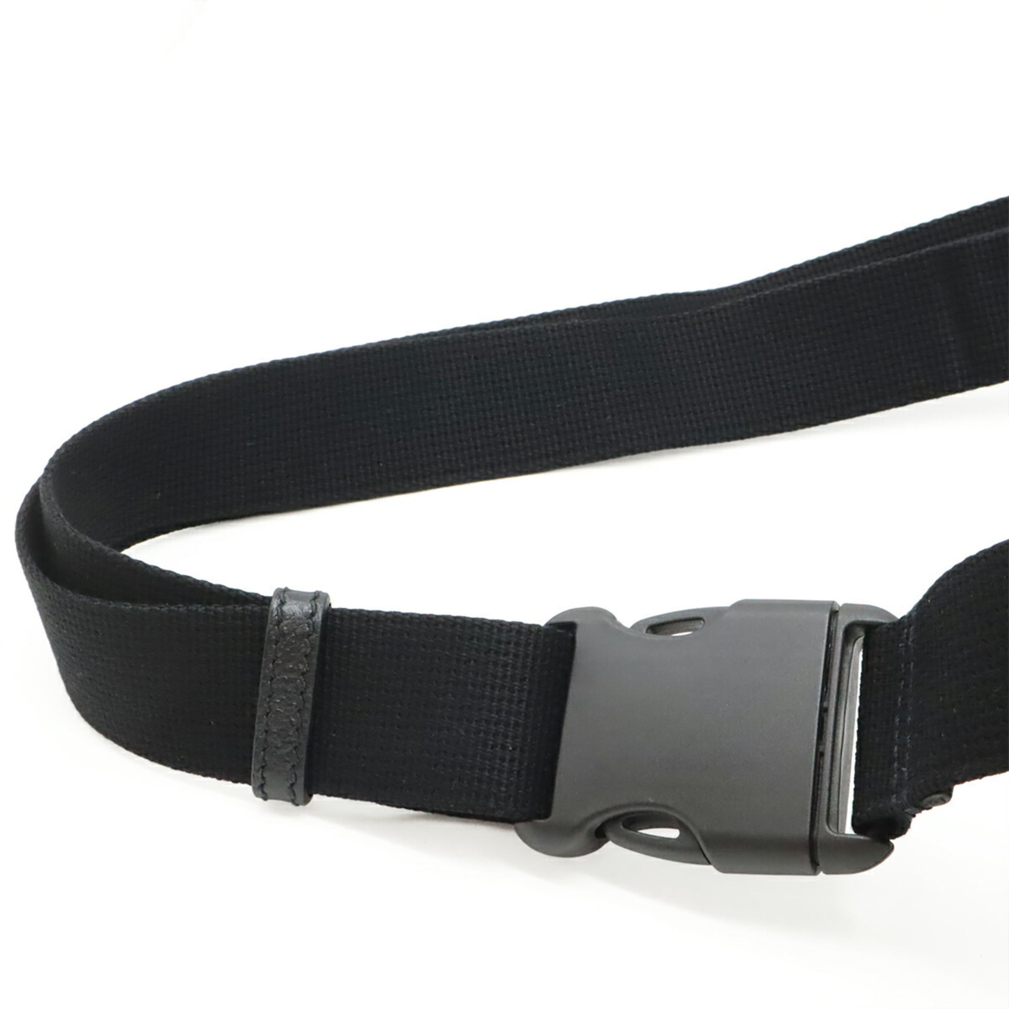Gucci Black Nylon Canvas Leather Fanny Pack Sling Bag (Pre-Owned)