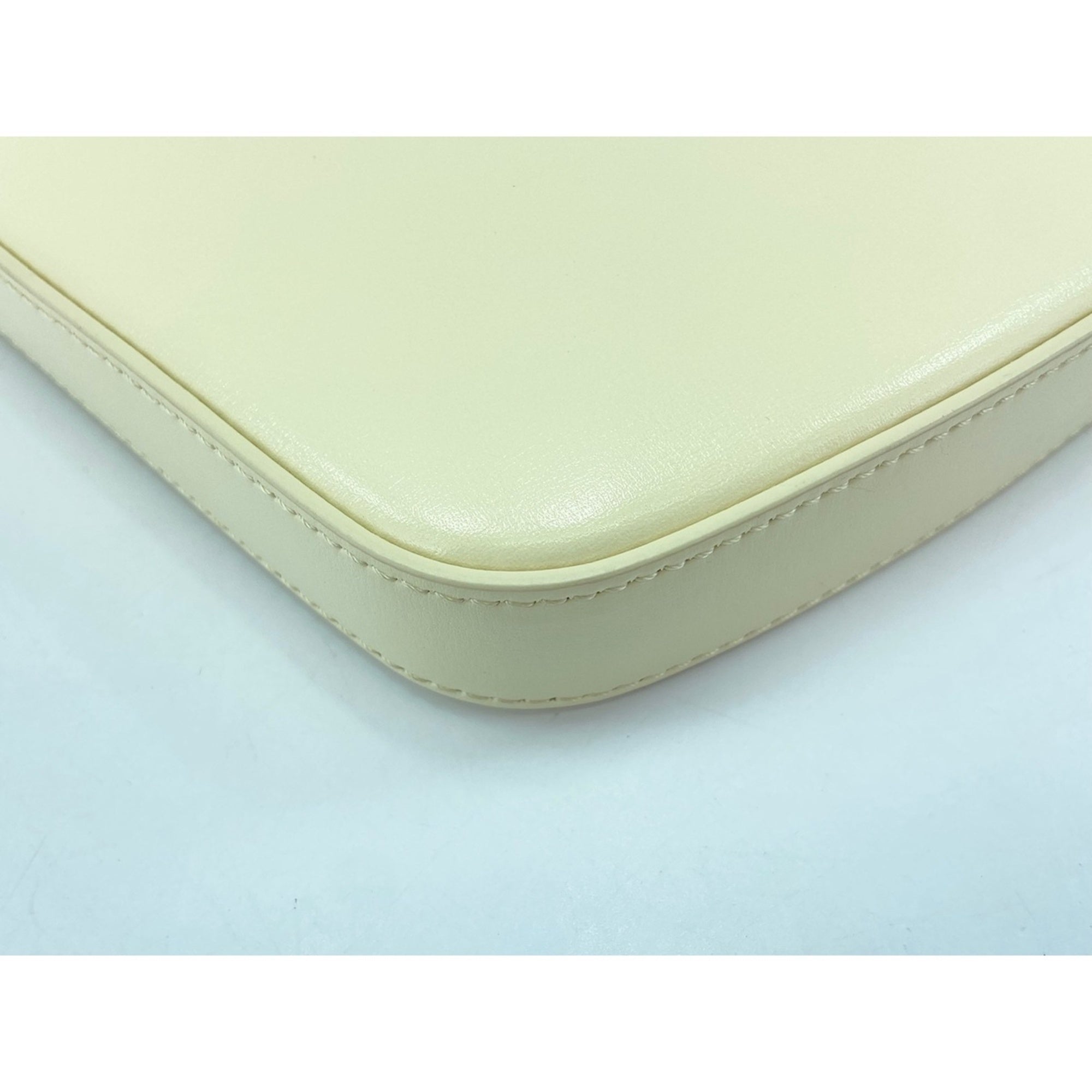 Celine Beige Leather Shoulder Bag (Pre-Owned)