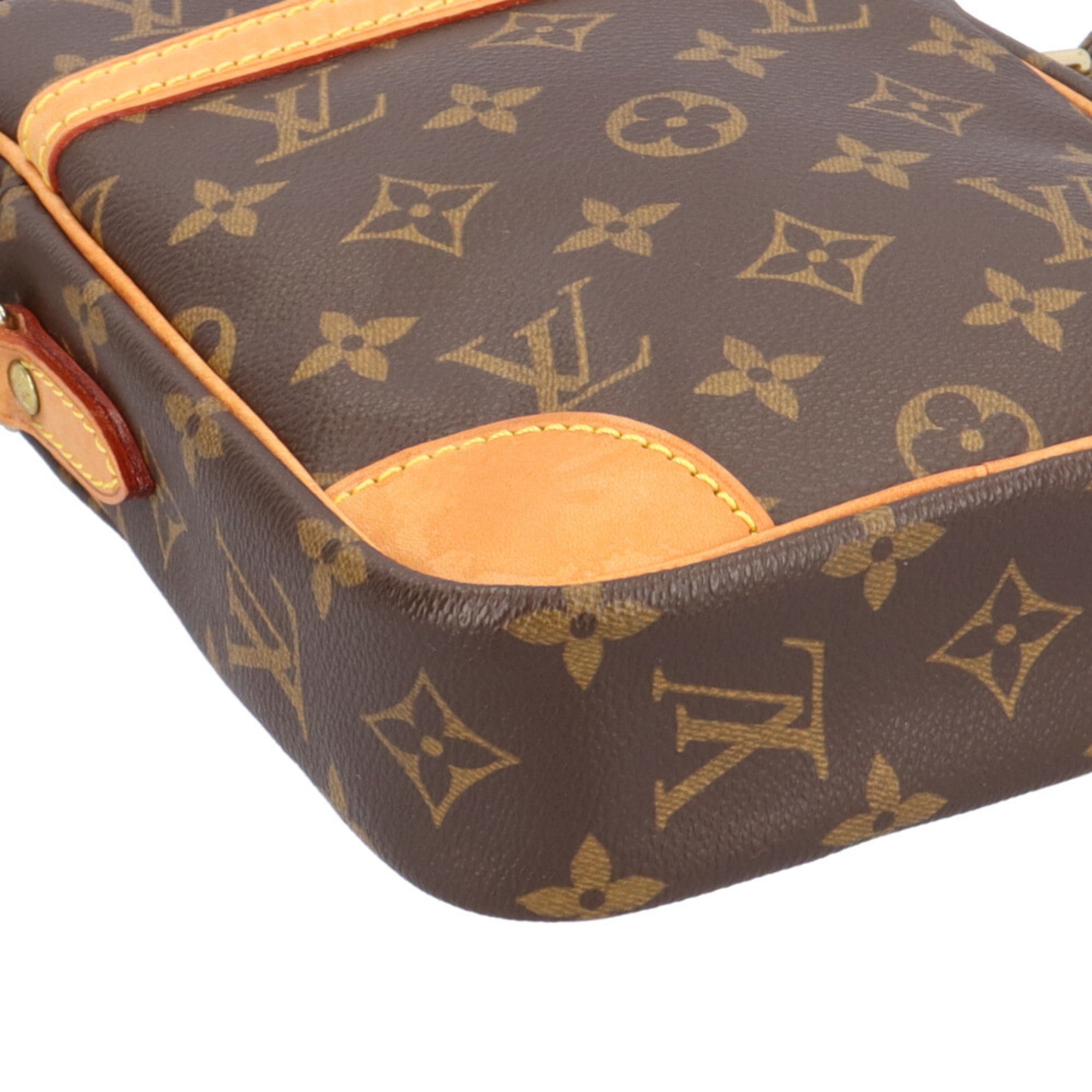 Louis Vuitton Brown Monogram Shoulder Bag (Pre-Owned)