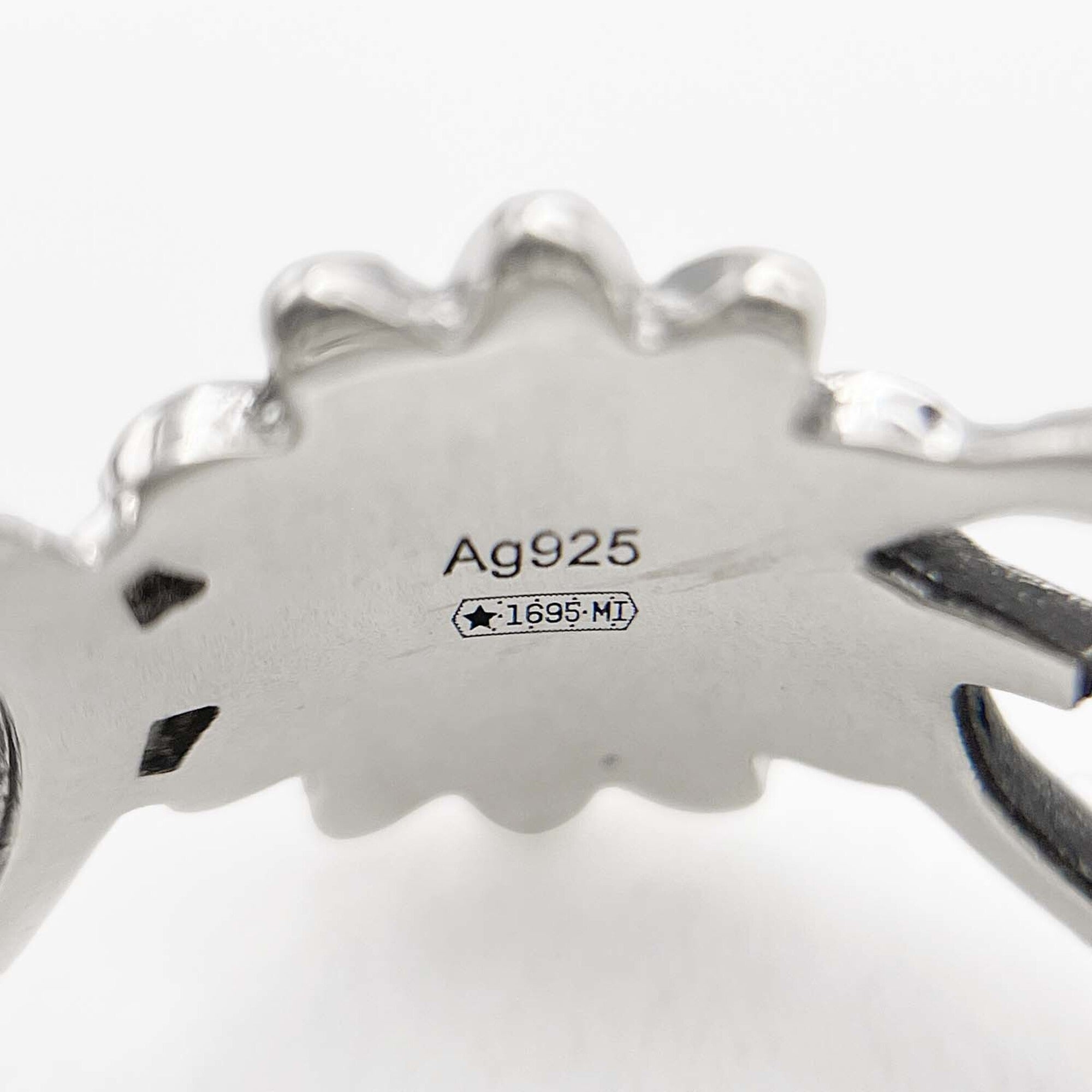 Gucci Silver Silver 925 Band Ring (Pre-Owned)