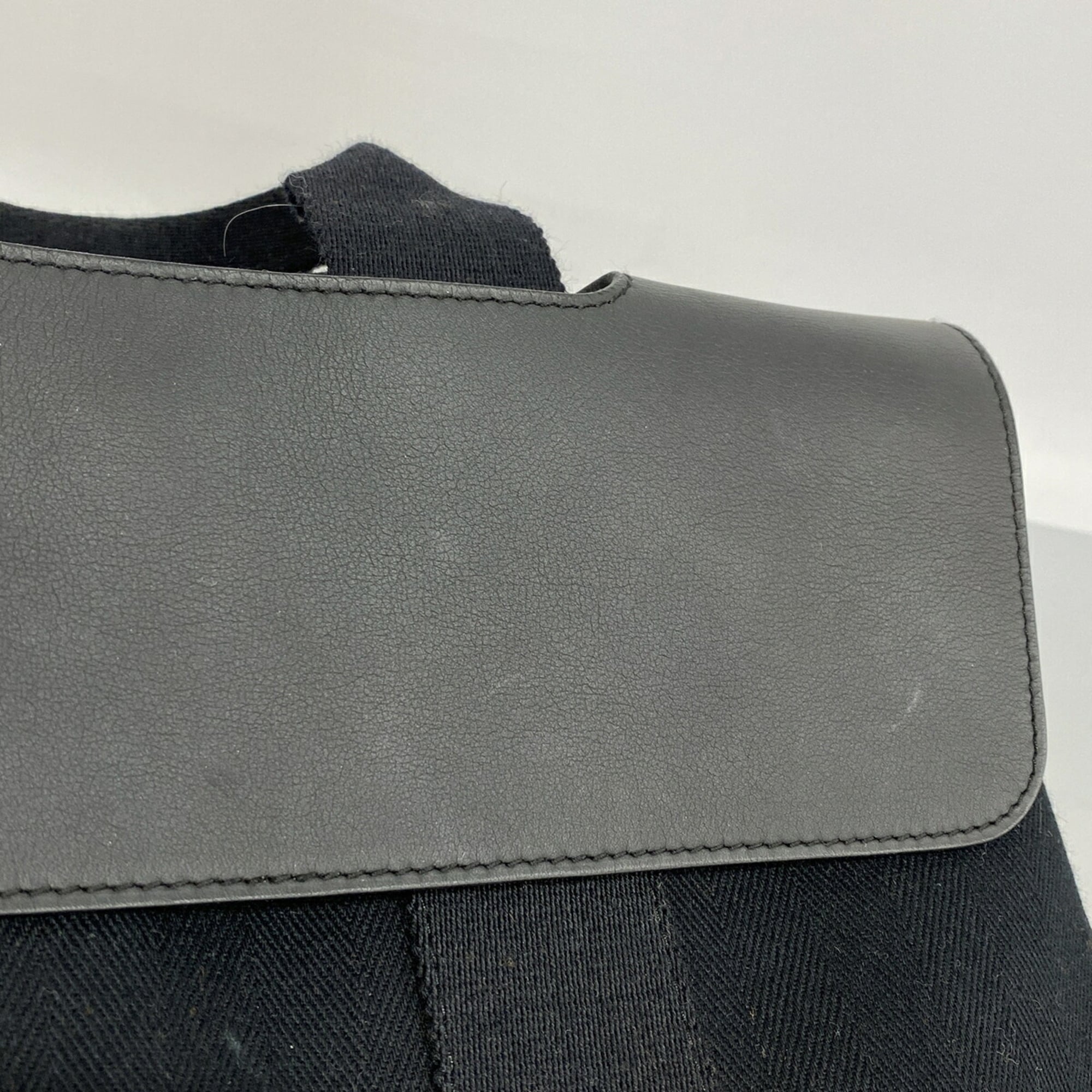 Hermes Black Toile Chevron Handbag (Pre-Owned)