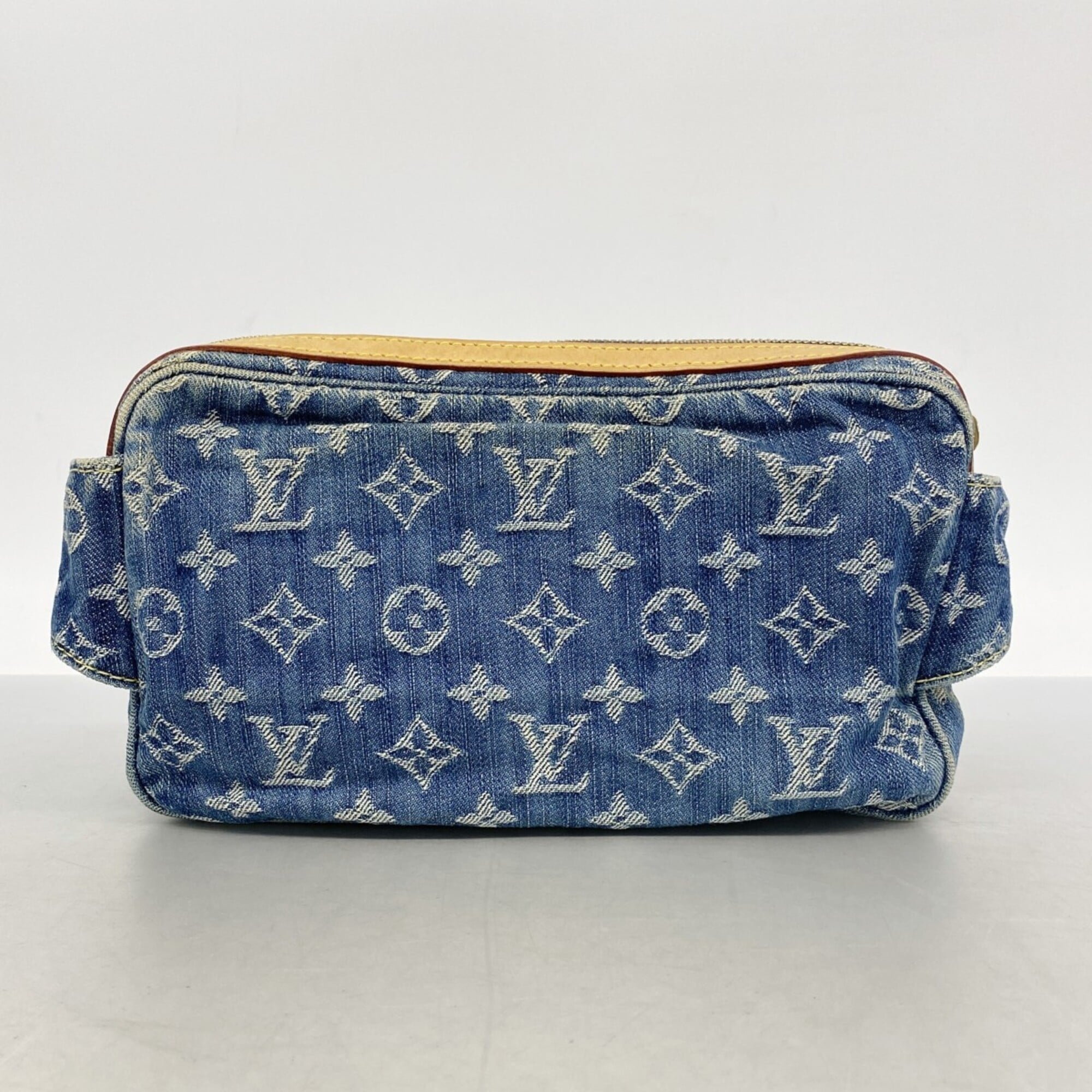 Louis Vuitton Blue Sling Bag (Pre-Owned)