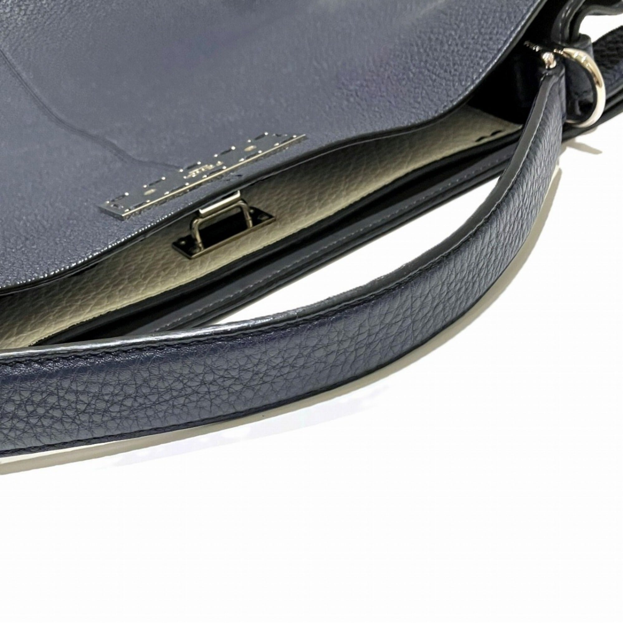 Fendi Peekaboo Navy Leather Shoulder Bag (Pre-Owned)