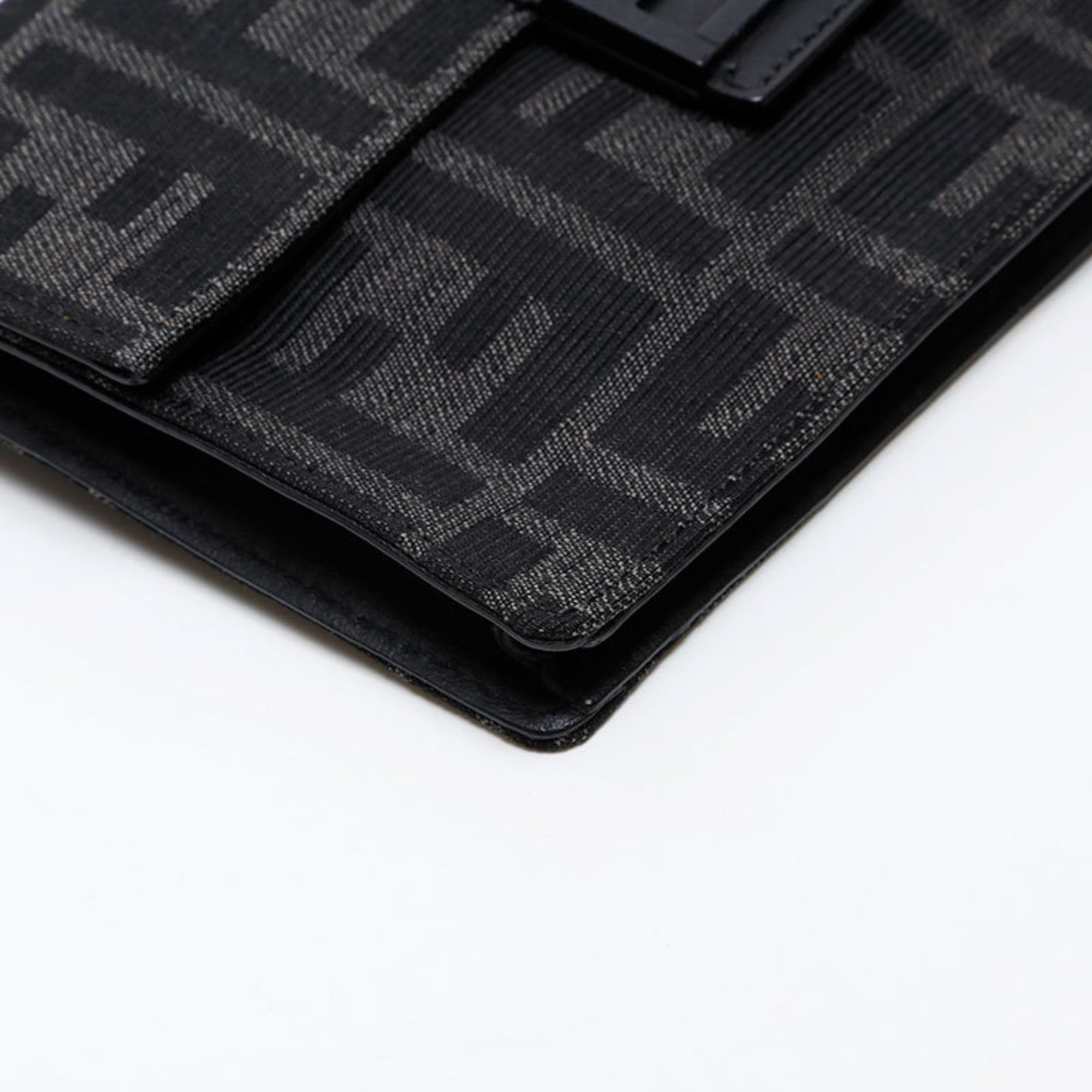 Fendi Zucca Black Shoulder Bag (Pre-Owned)