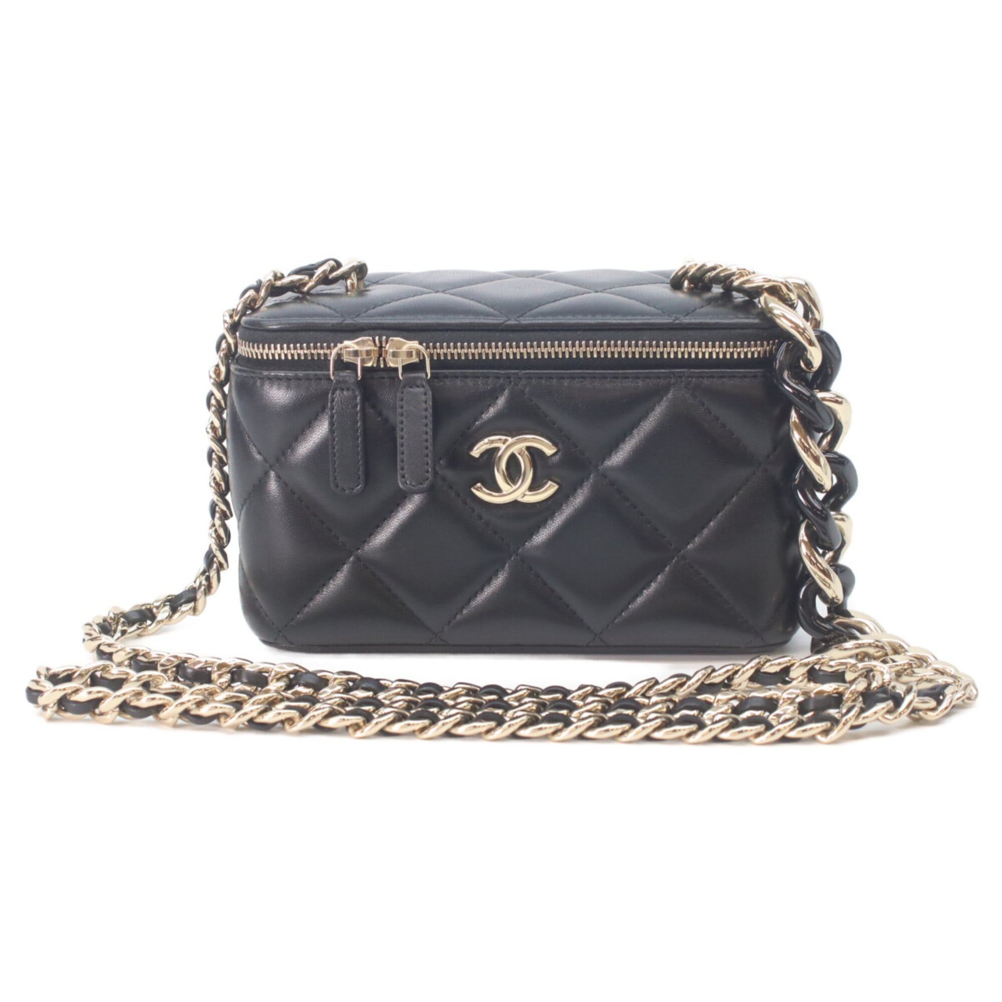 Chanel Black Leather Shoulder Bag (Pre-Owned)
