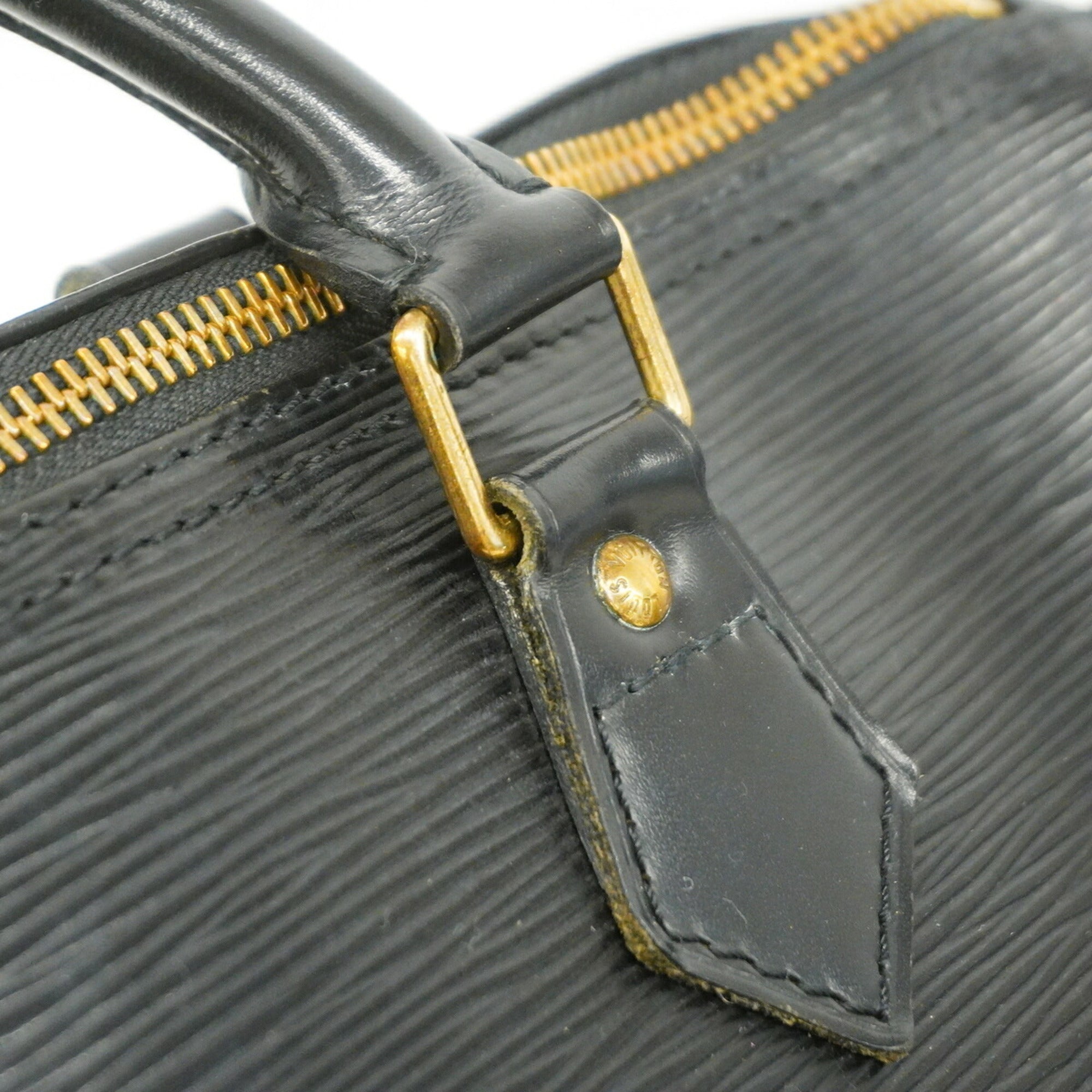 Louis Vuitton Noir Handbag (Pre-Owned)
