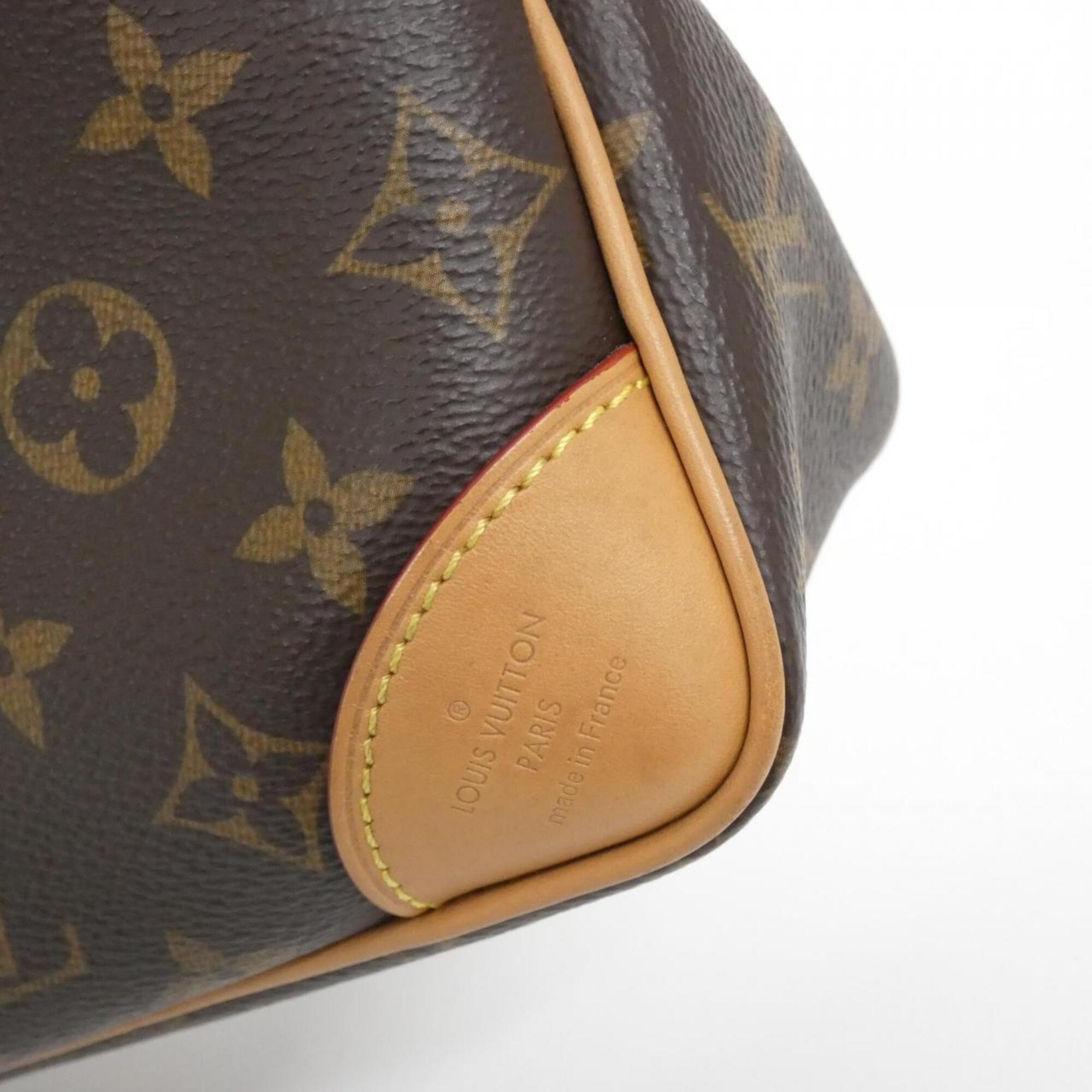 Louis Vuitton Marron Coated Canvas Shoulder Bag (Pre-Owned)