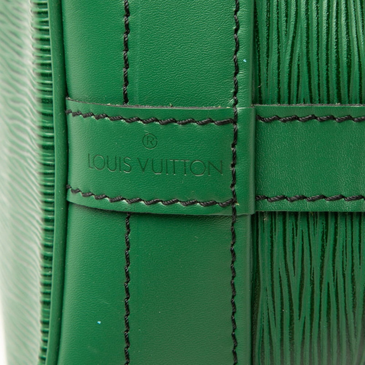 Louis Vuitton Borneo Green Leather Shoulder Bag (Pre-Owned)