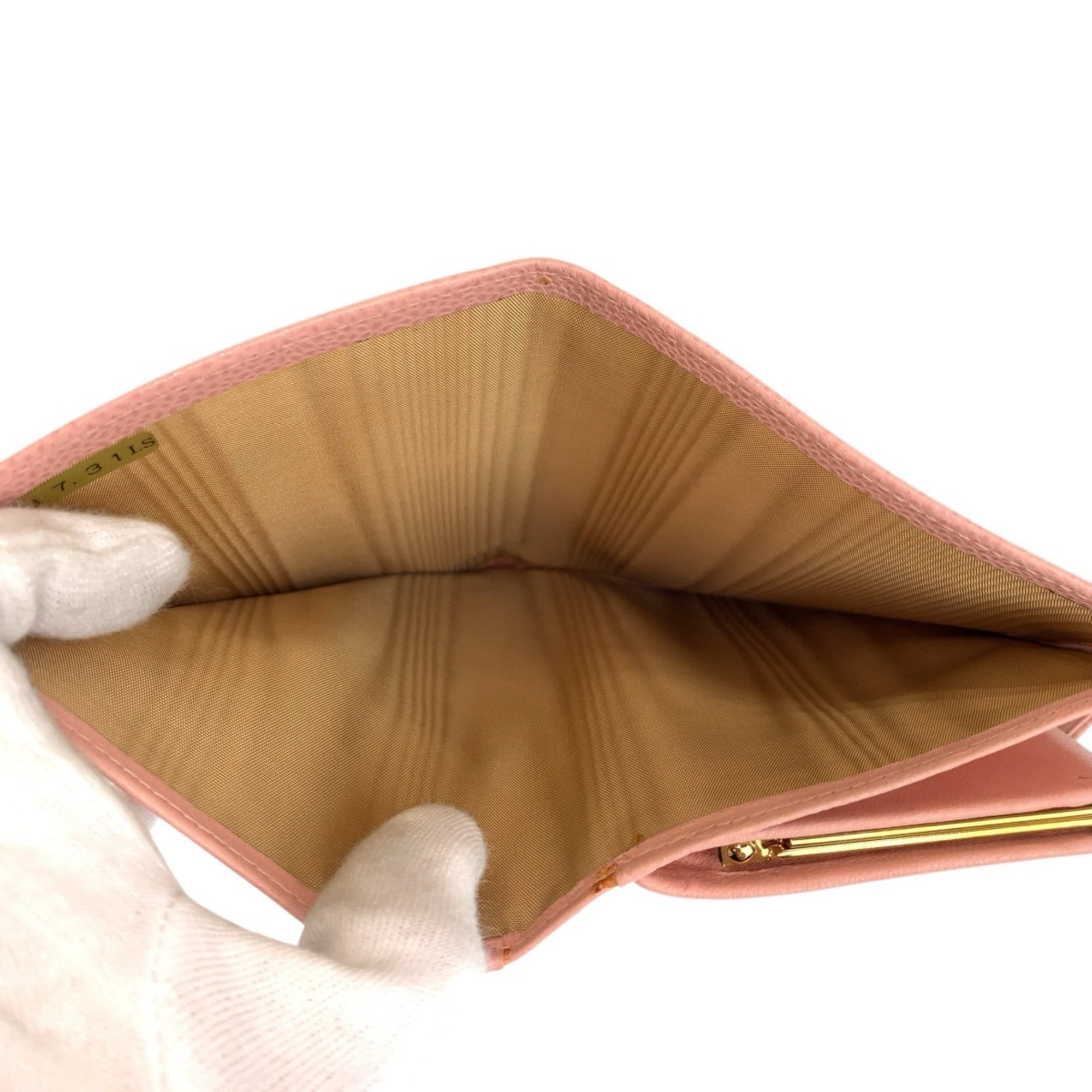 Chanel Pink Leather Middle Wallet (Bi-Fold) (Pre-Owned)