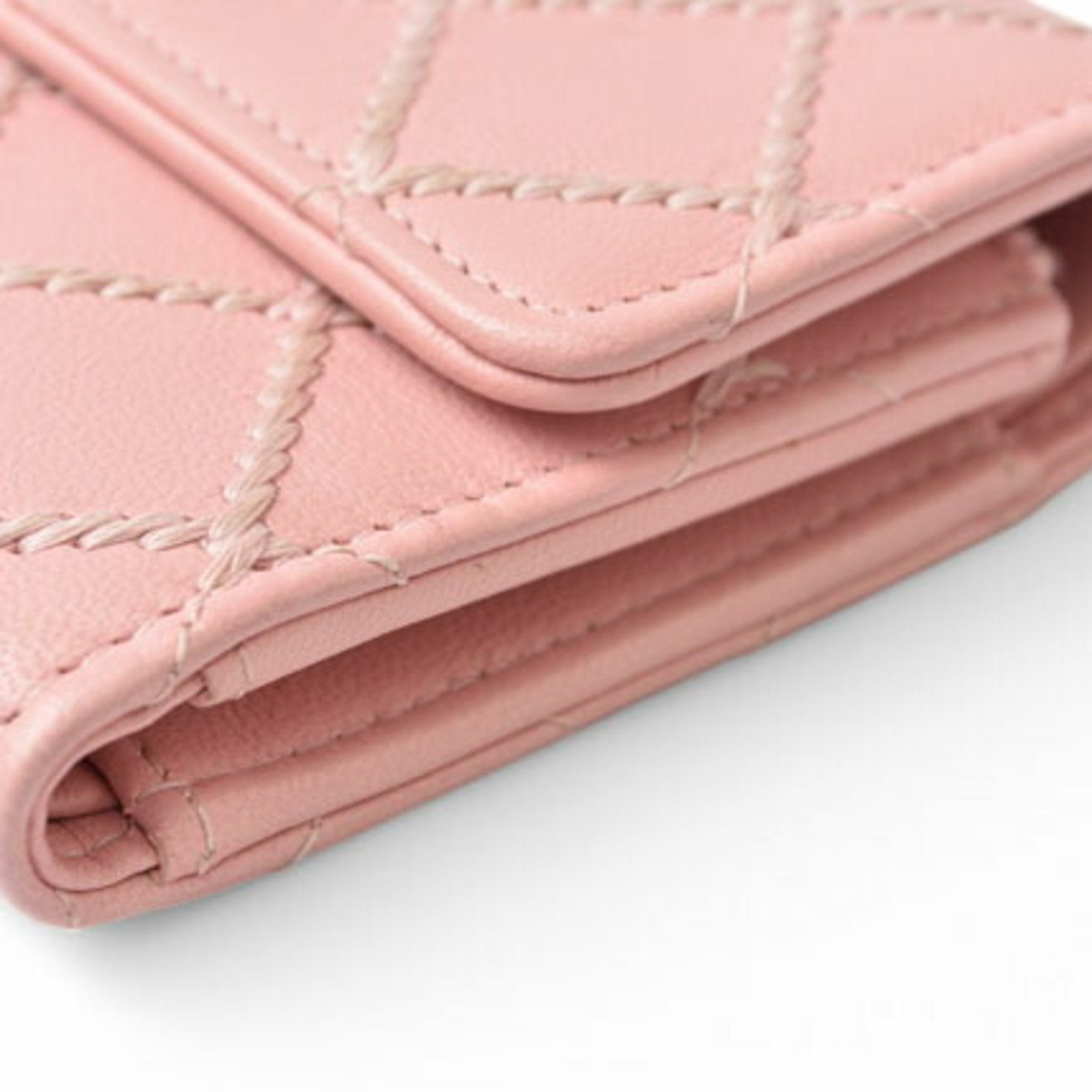 Chanel Pink Leather Wallet (Tri-Fold) (Pre-Owned)