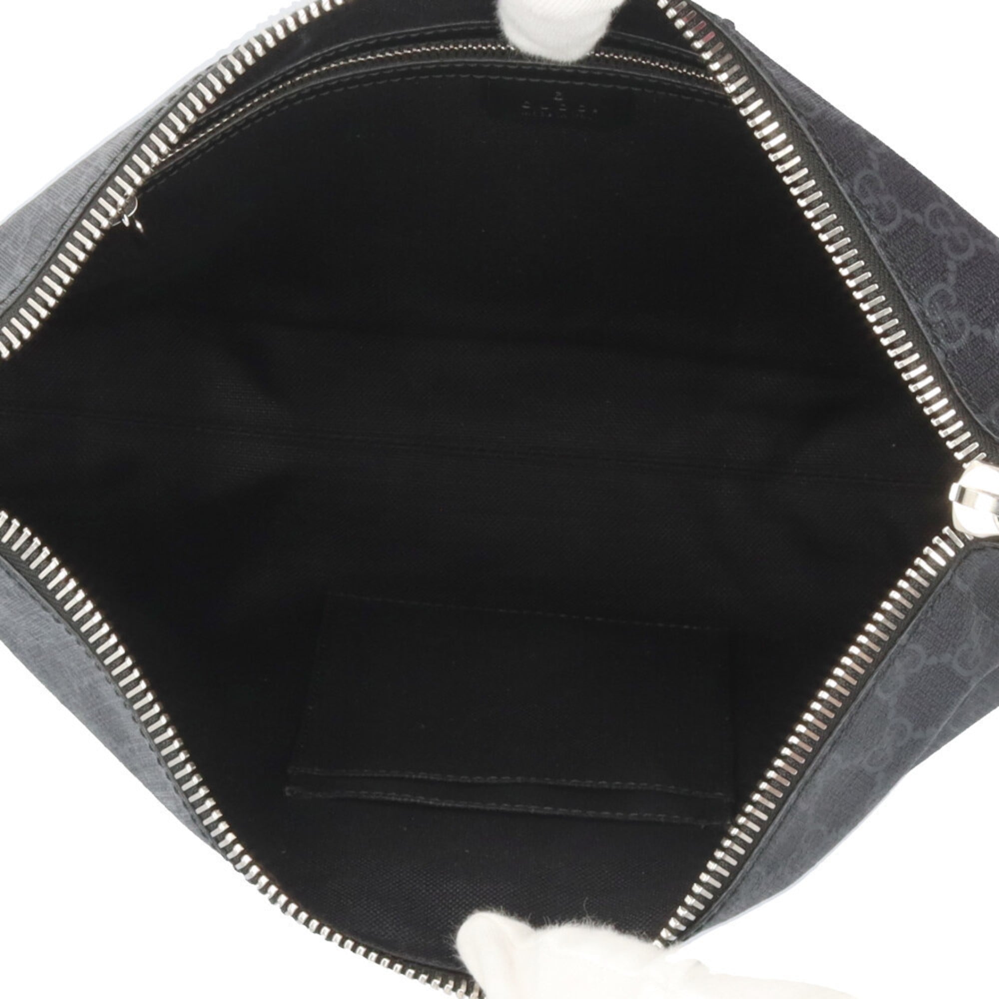 Gucci Sherry Line Black Gg Supreme Shoulder Bag (Pre-Owned)