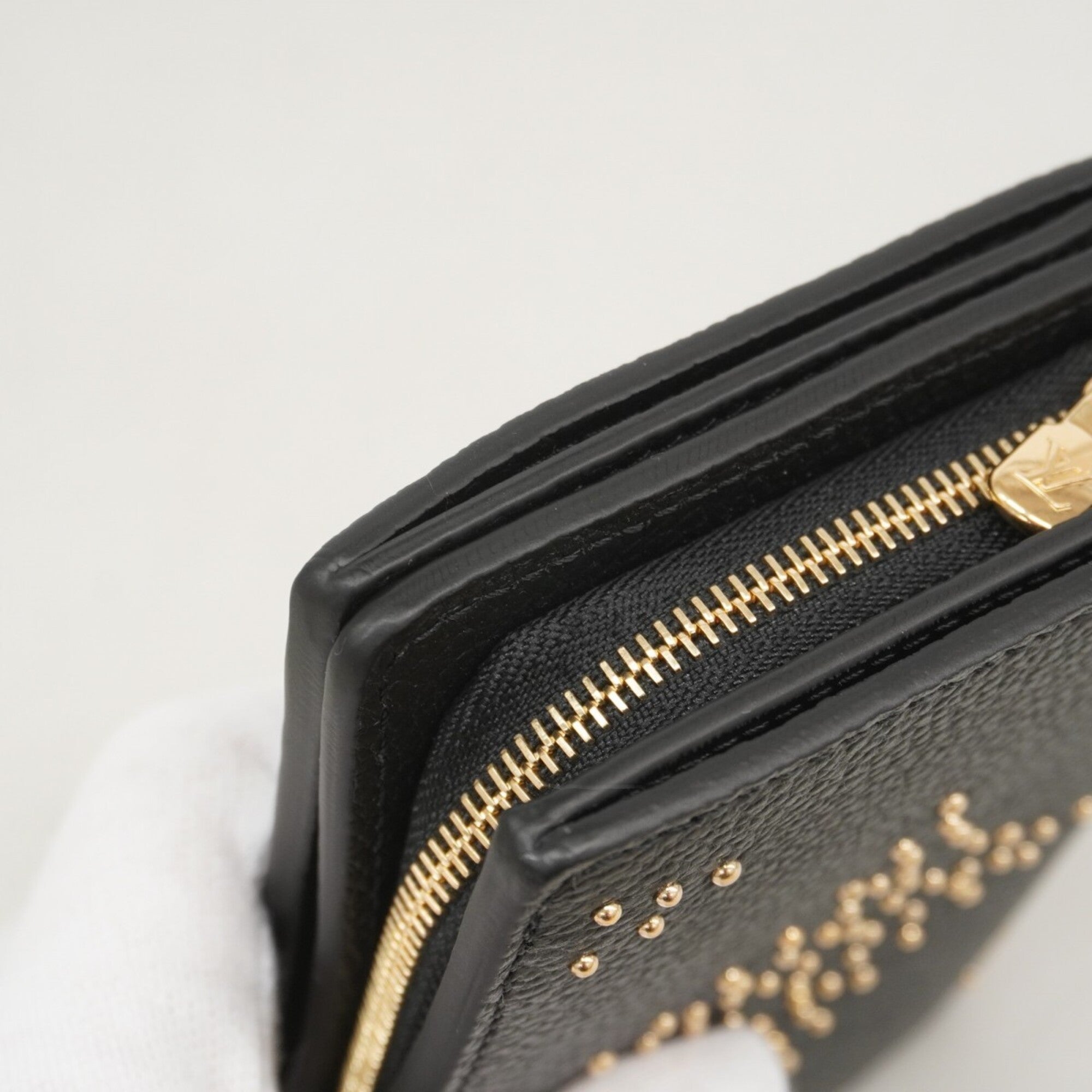 Louis Vuitton Noir Wallet (Bi-Fold) (Pre-Owned)