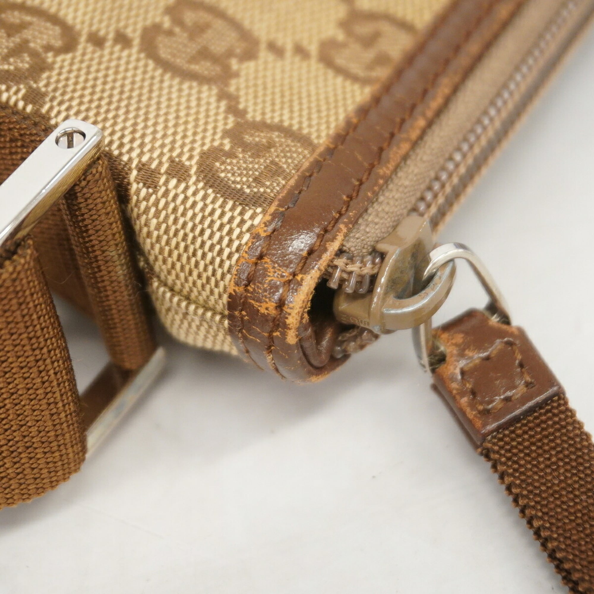 Gucci Brown Canvas Shoulder Bag (Pre-Owned)