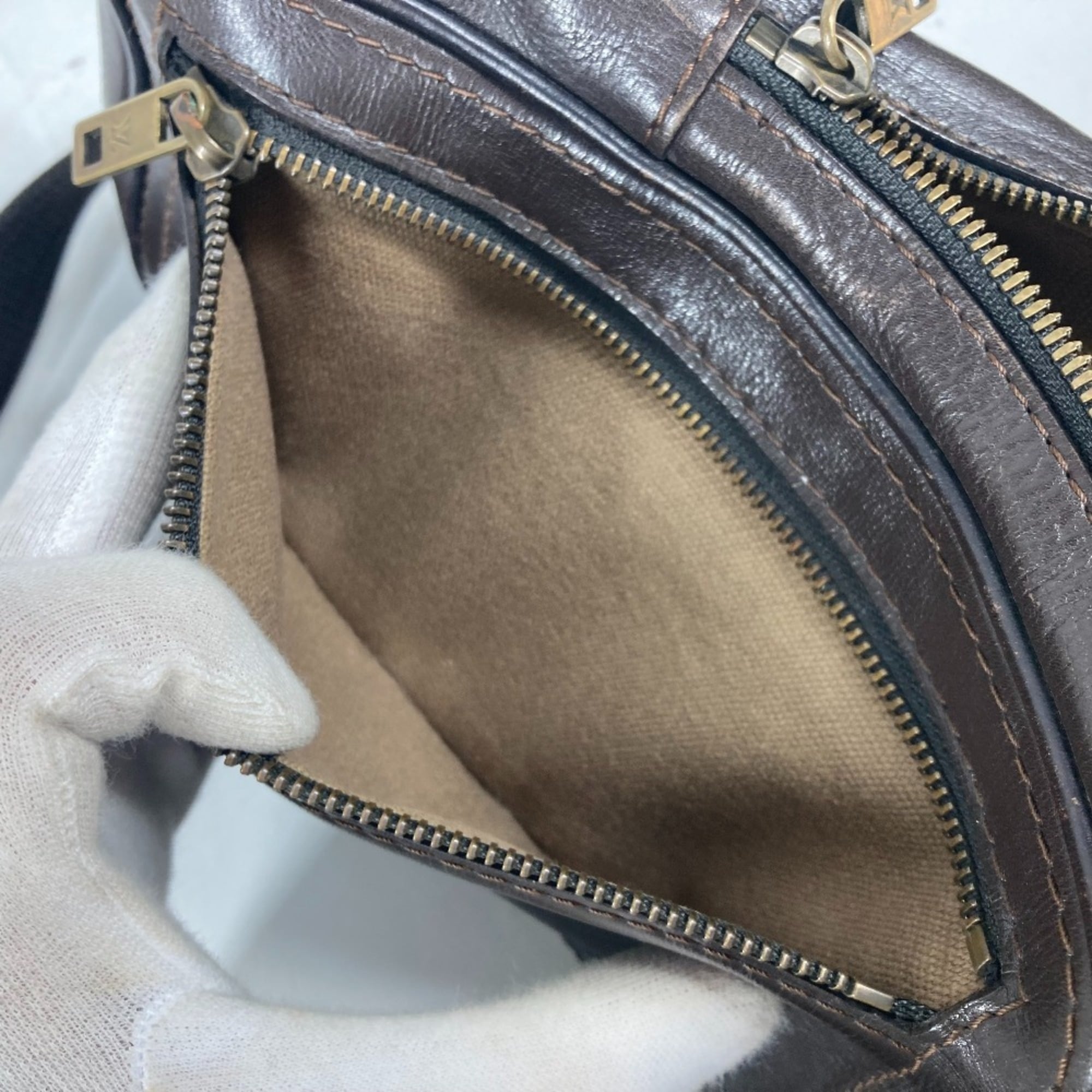 Louis Vuitton Brown Coffee Utah Leather Handbag Sling Bag (Pre-Owned)