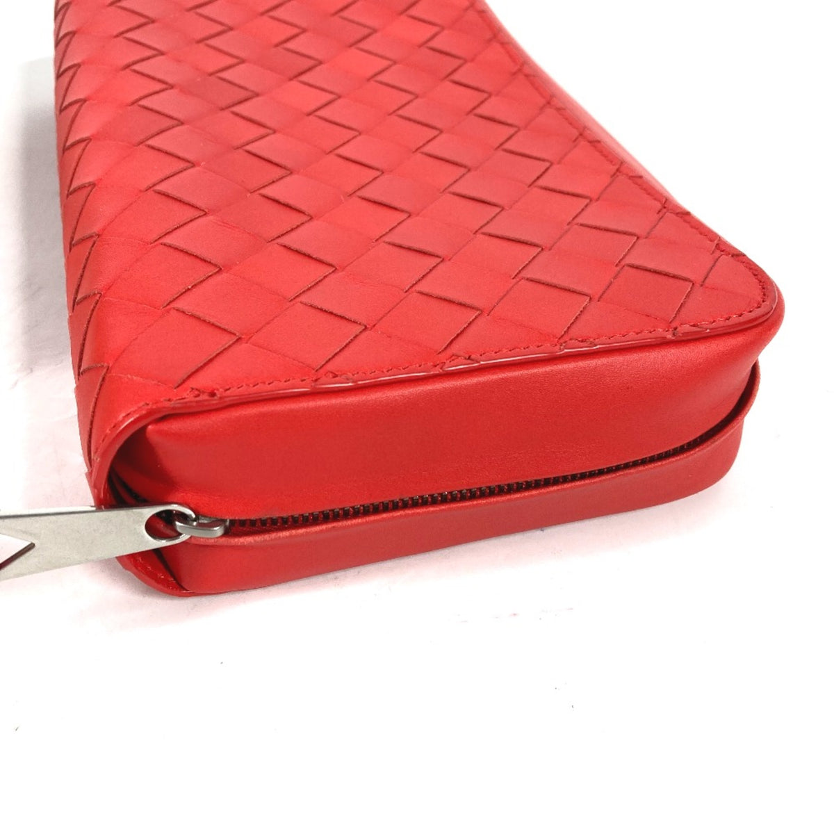 Bottega Veneta Red Leather Clutch Bag (Pre-Owned)