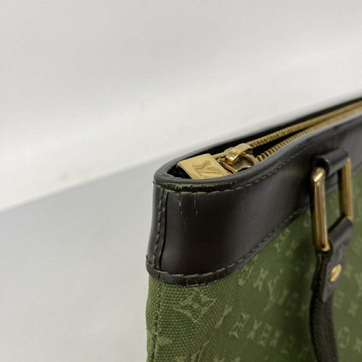 Louis Vuitton Tst Khaki Handbag (Pre-Owned)