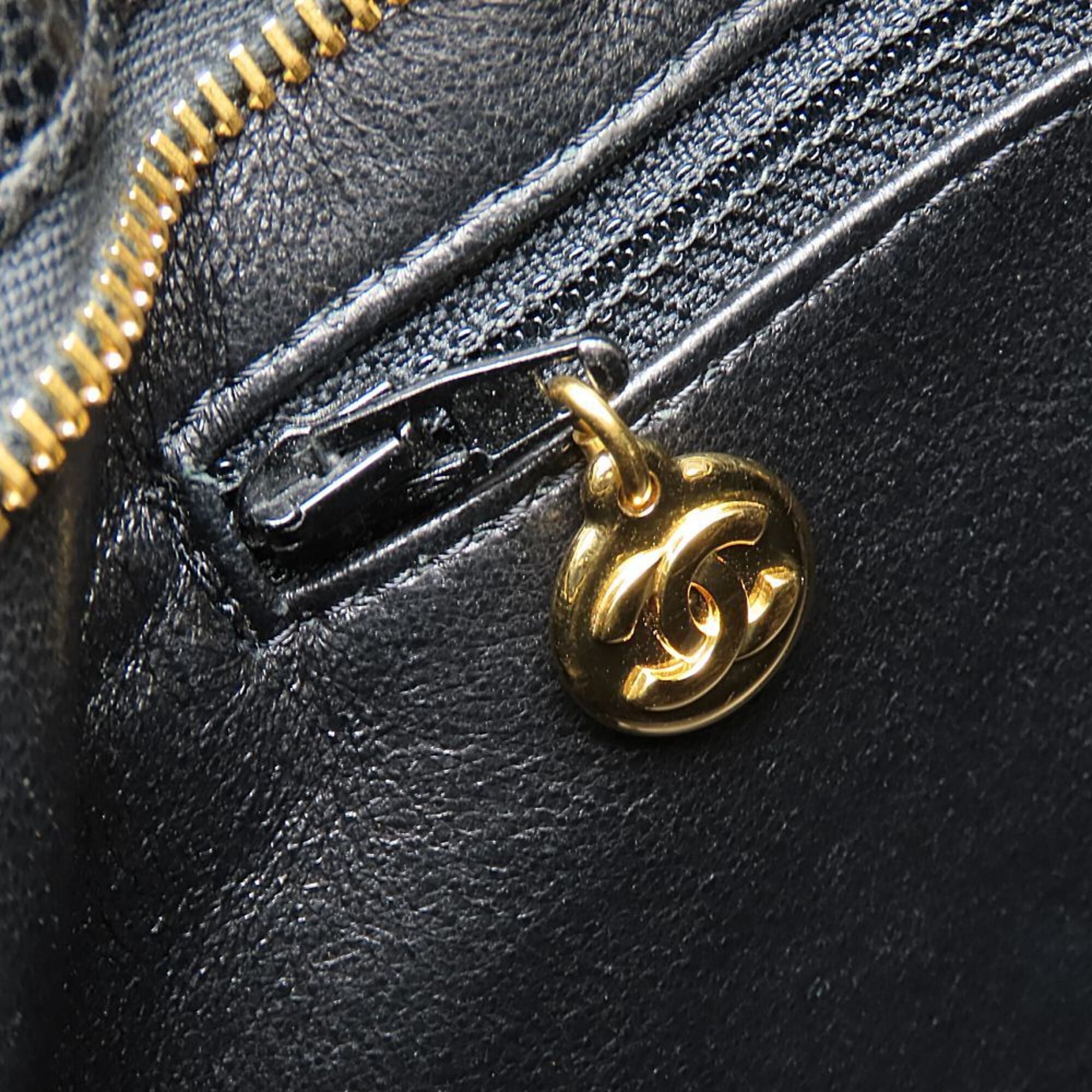 Chanel Black Grained Calfskin Tote Bag (Pre-Owned)