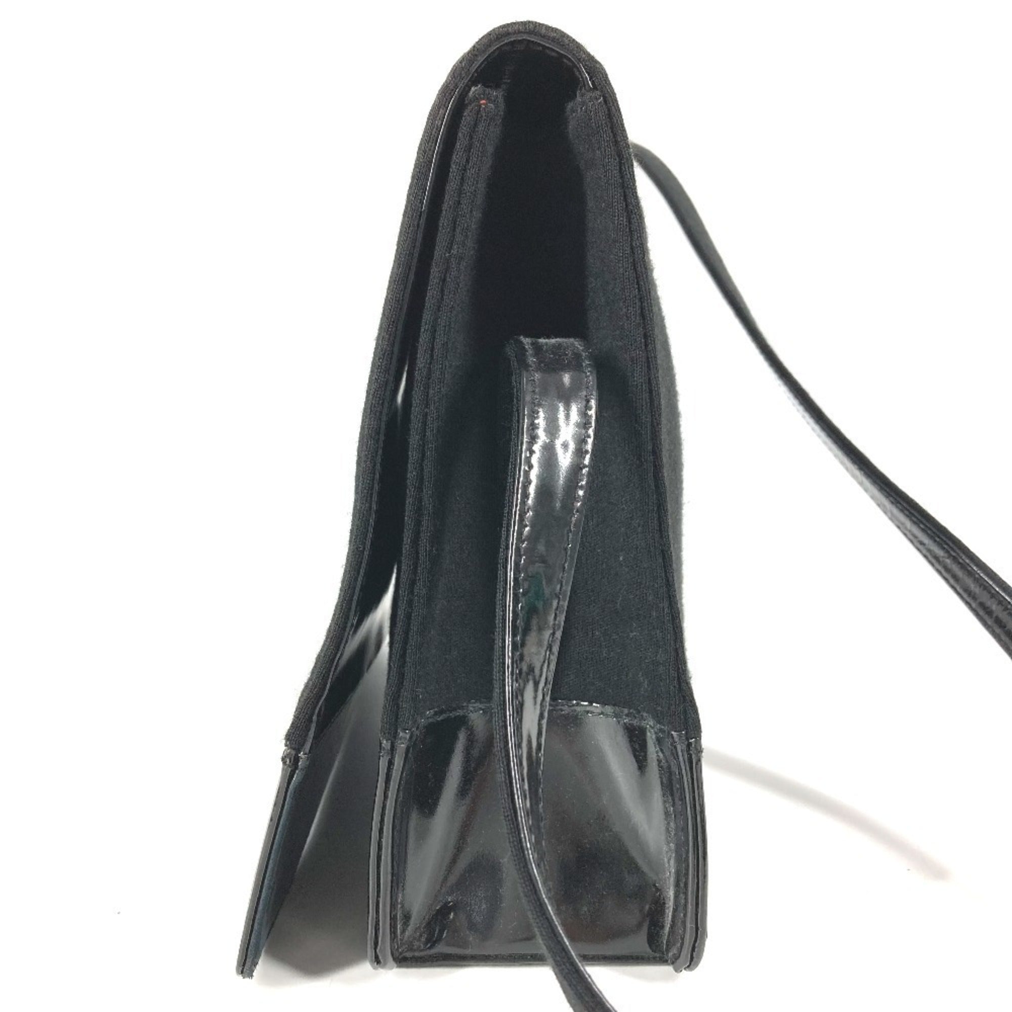 Chanel Black Cotton Patent Leather Shoulder Bag (Pre-Owned)