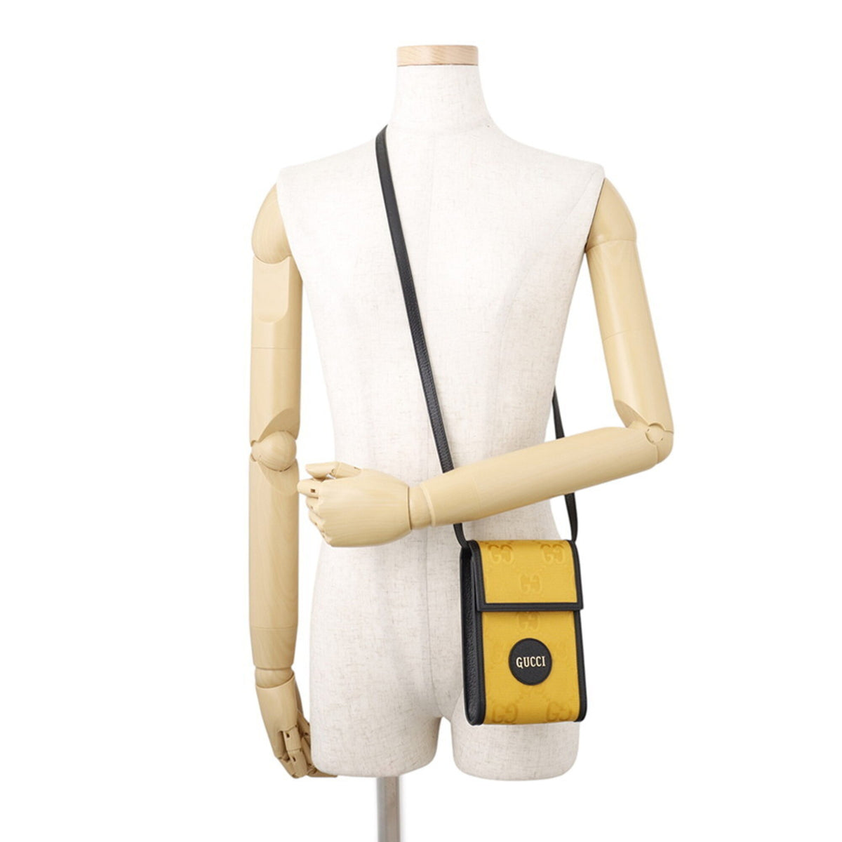 Gucci Black Yellow Canvas Leather Shoulder Bag (Pre-Owned)