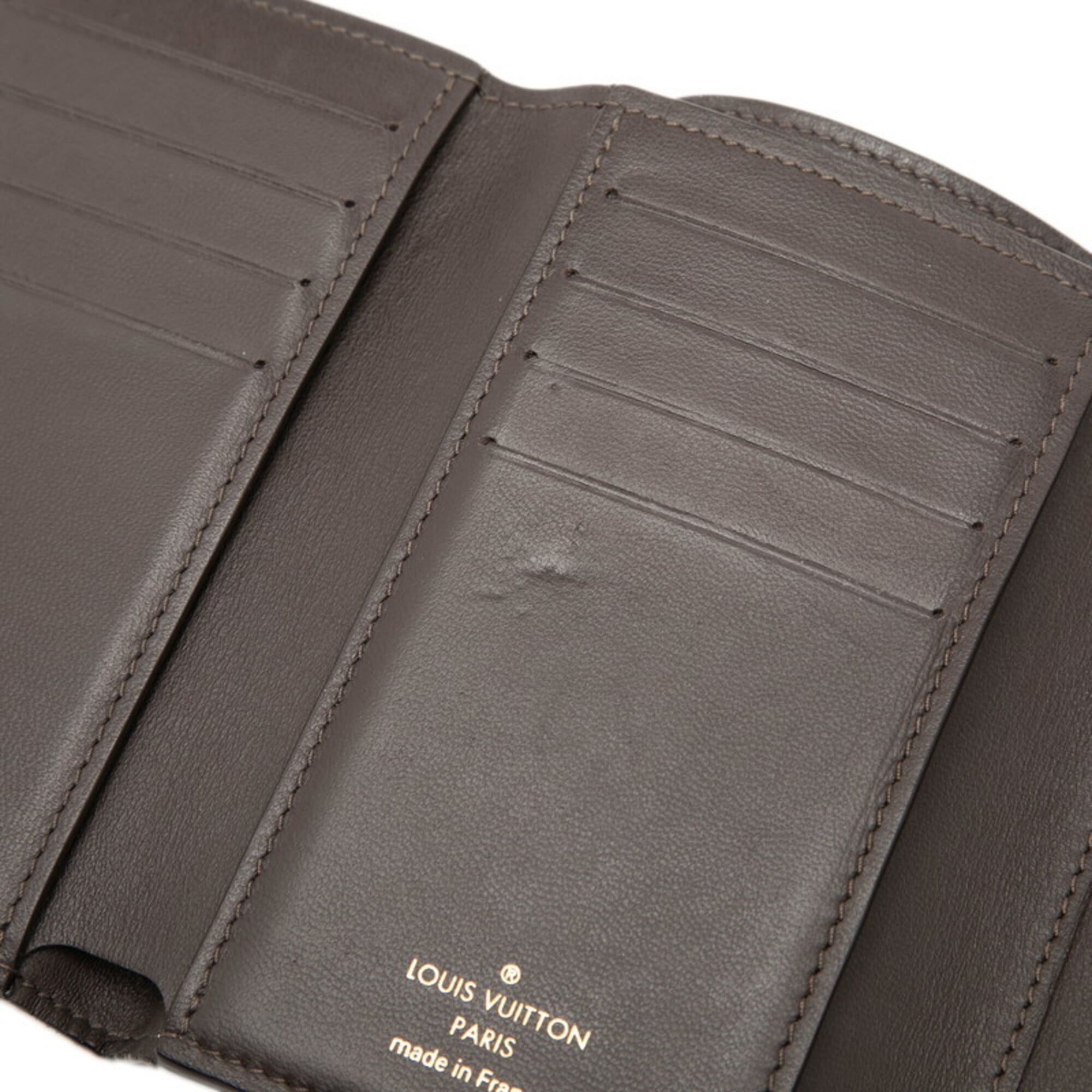 Louis Vuitton Beige Galle Leather Wallet (Tri-Fold) (Pre-Owned)