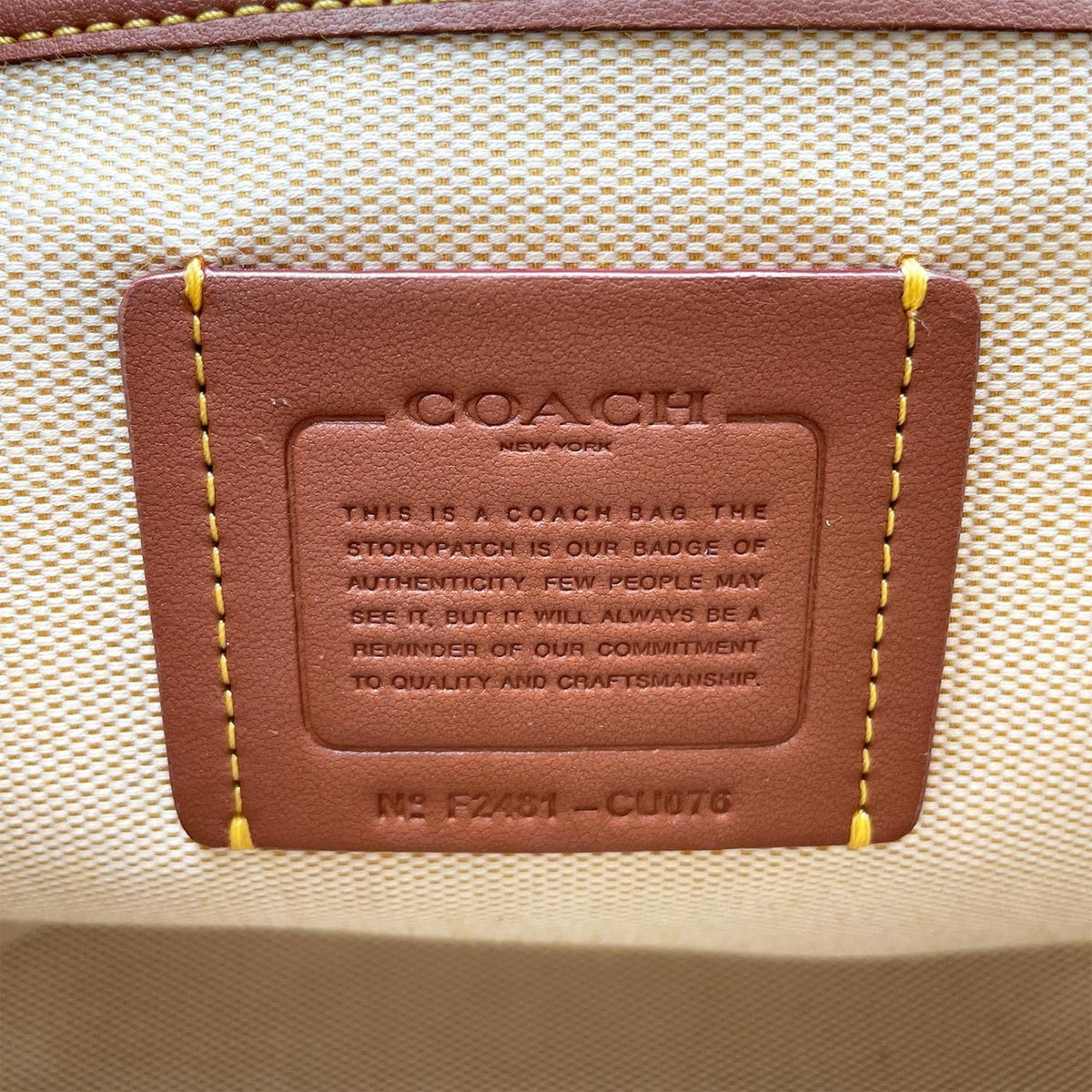 Coach Gold White Leather Backpack (Pre-Owned)