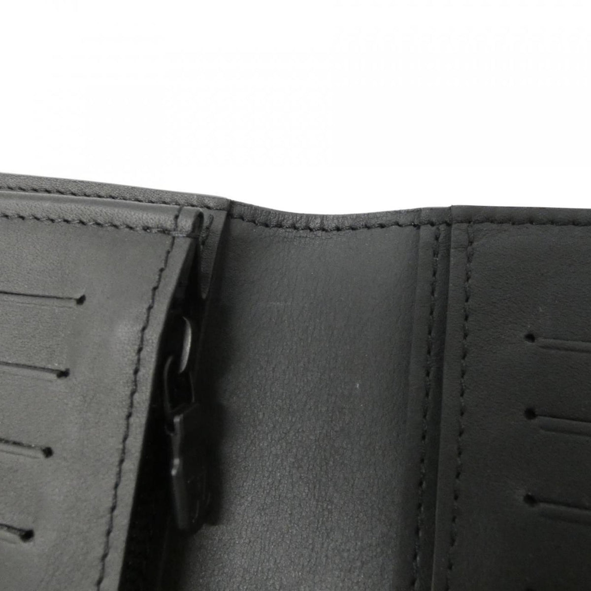Louis Vuitton Black Leather Long Wallet (Bi-Fold) (Pre-Owned)