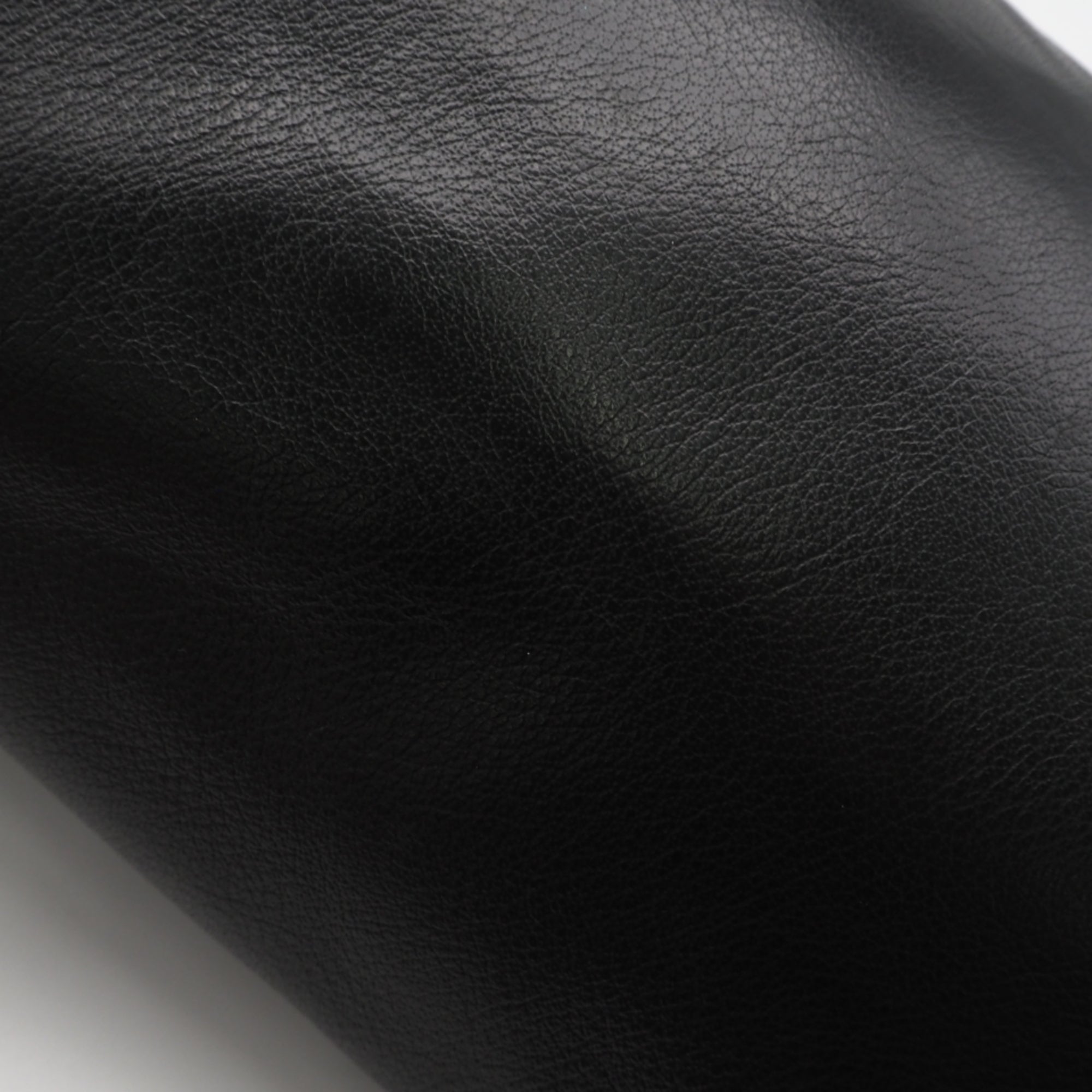 Balenciaga Black Leather Sling Bag (Pre-Owned)