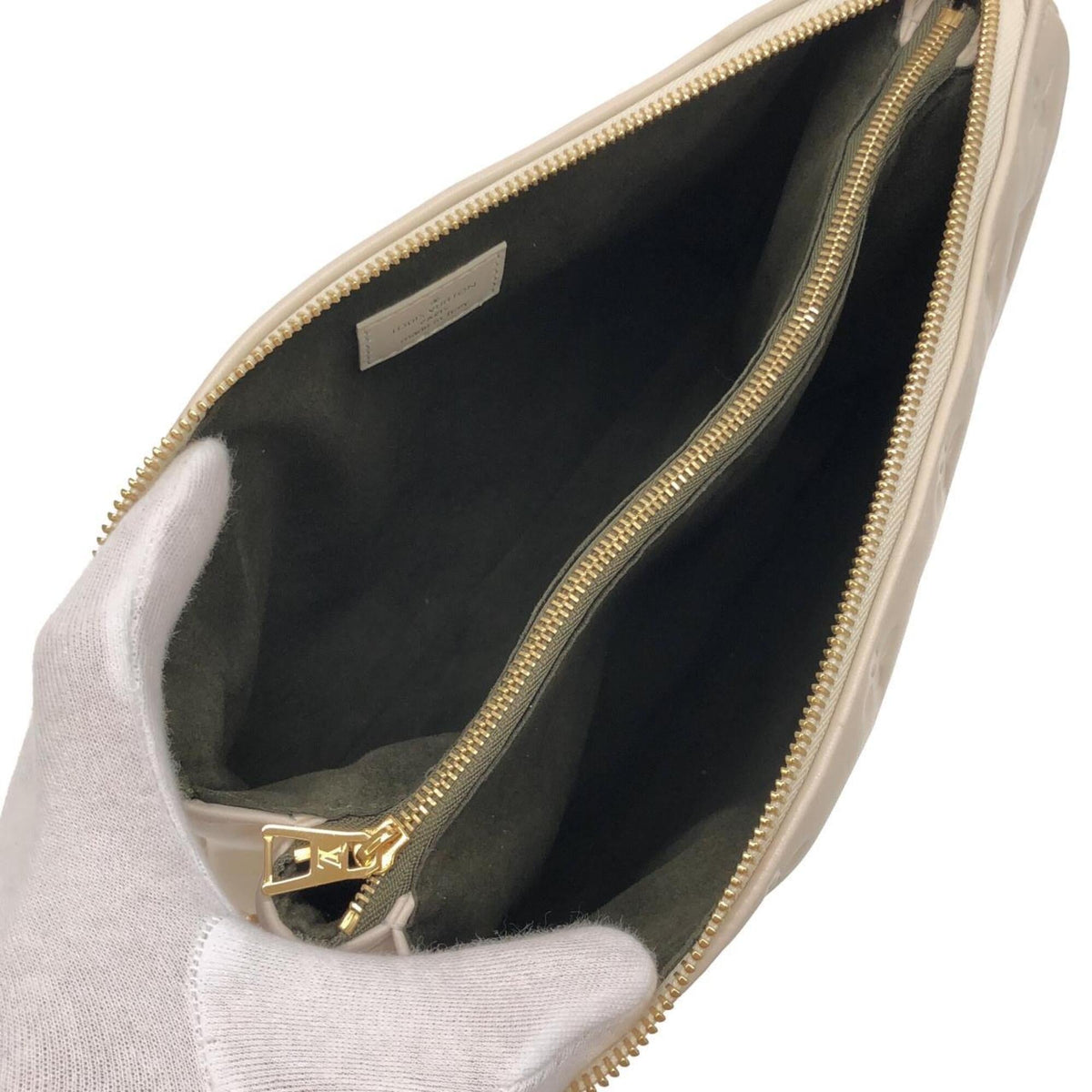 Louis Vuitton Beige Leather Shoulder Bag (Pre-Owned)