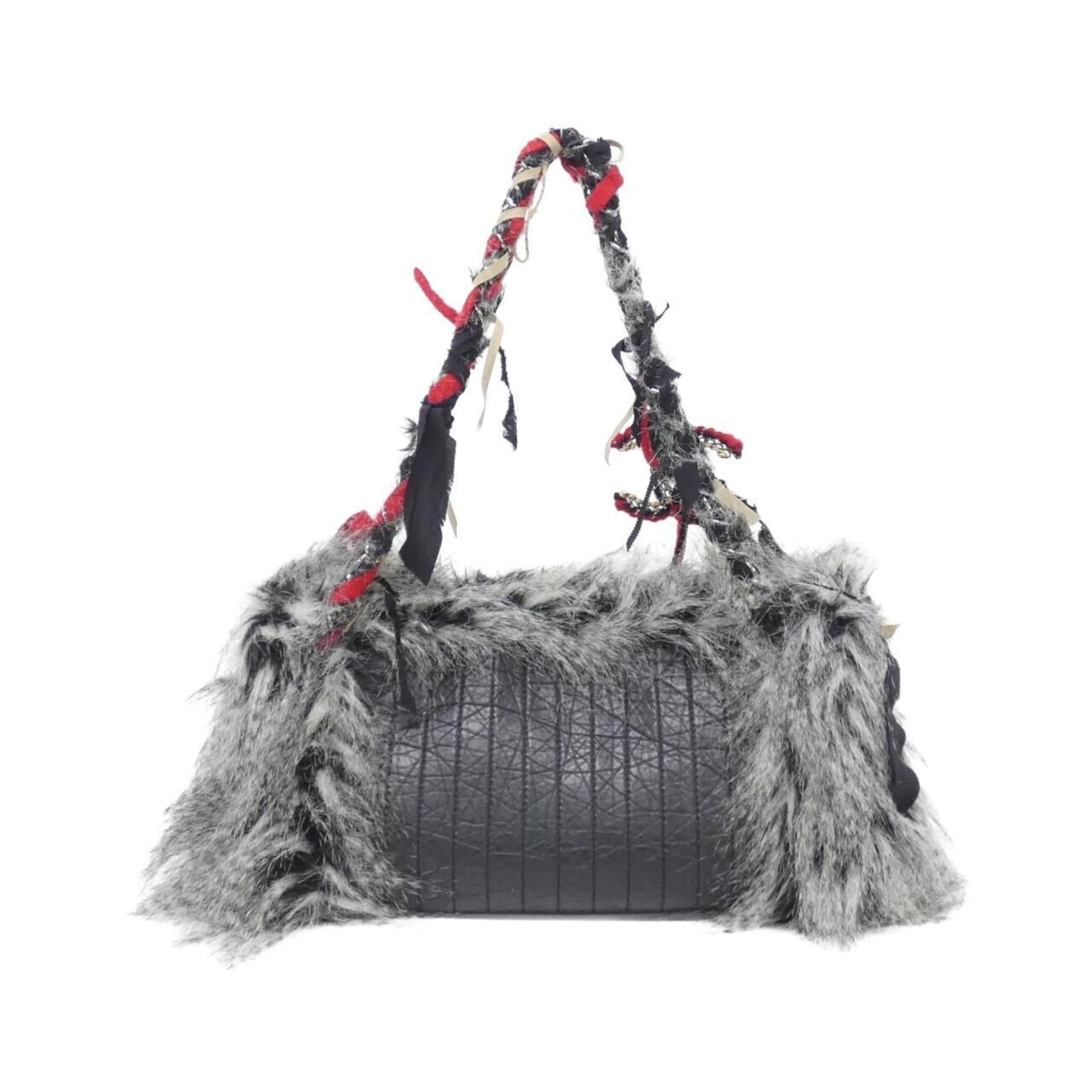 Chanel Beige Black Red Color White Tweed Fur Leather Shoulder Bag (Pre-Owned)