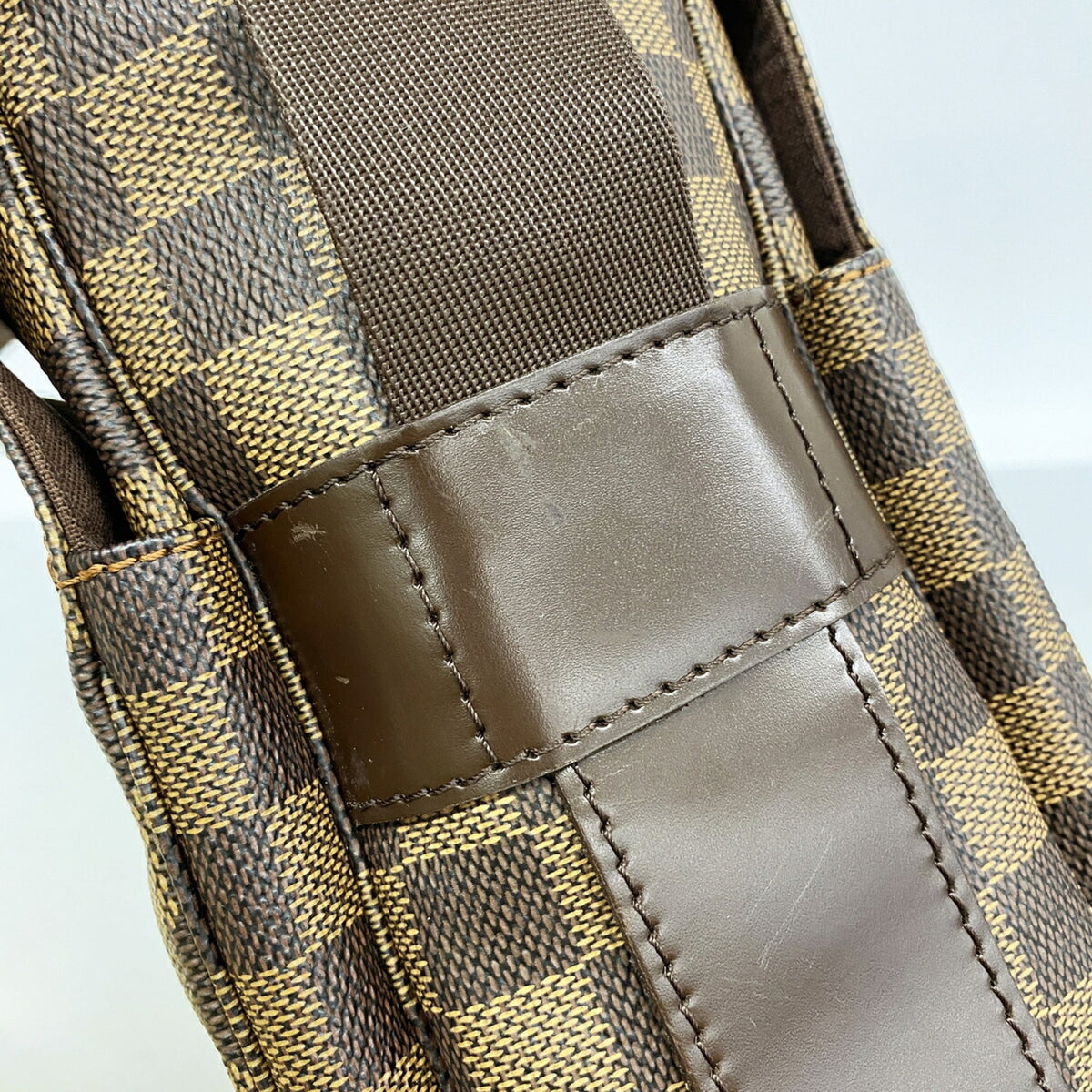 Louis Vuitton Ebene Shoulder Bag (Pre-Owned)