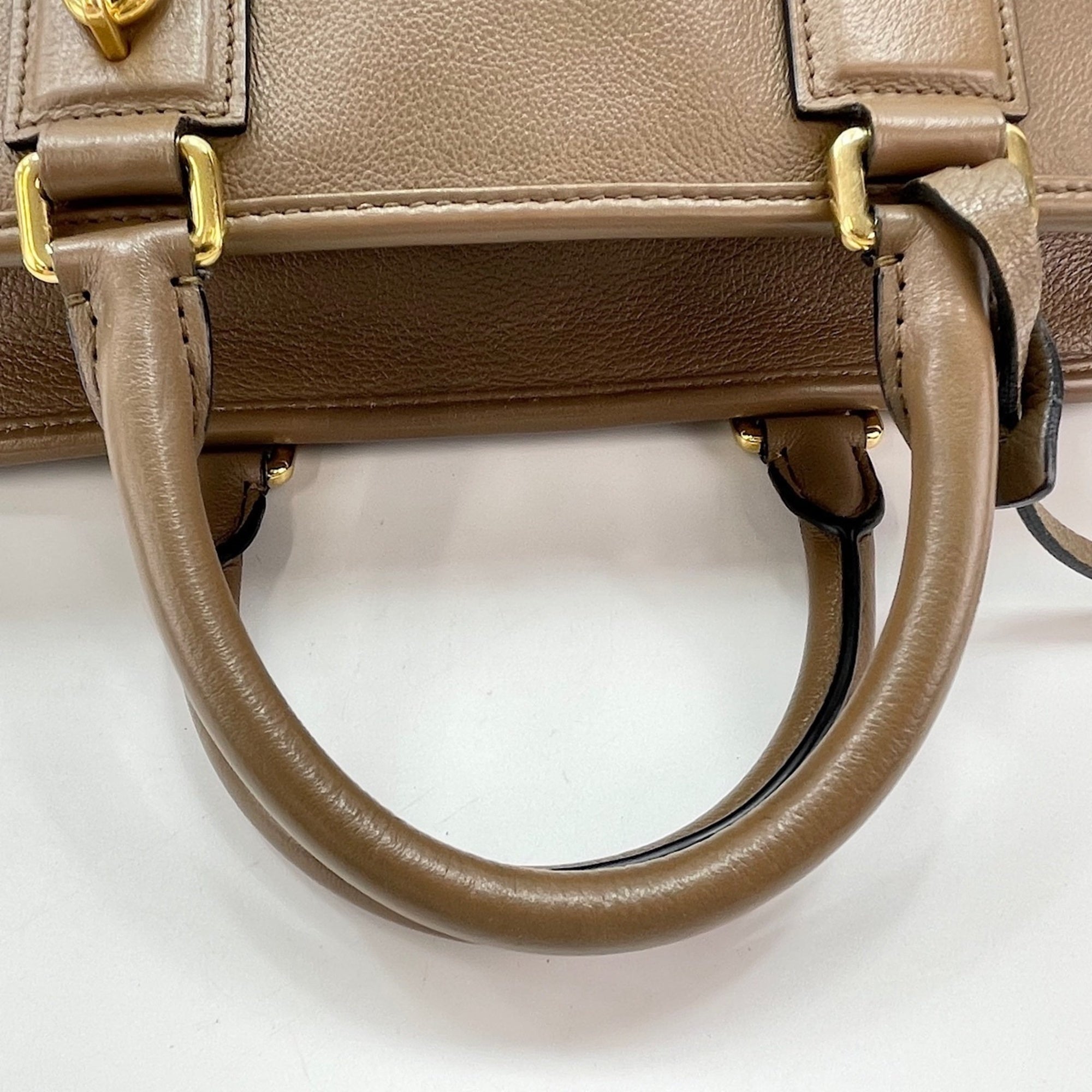Loewe Brown Handbag (Pre-Owned)