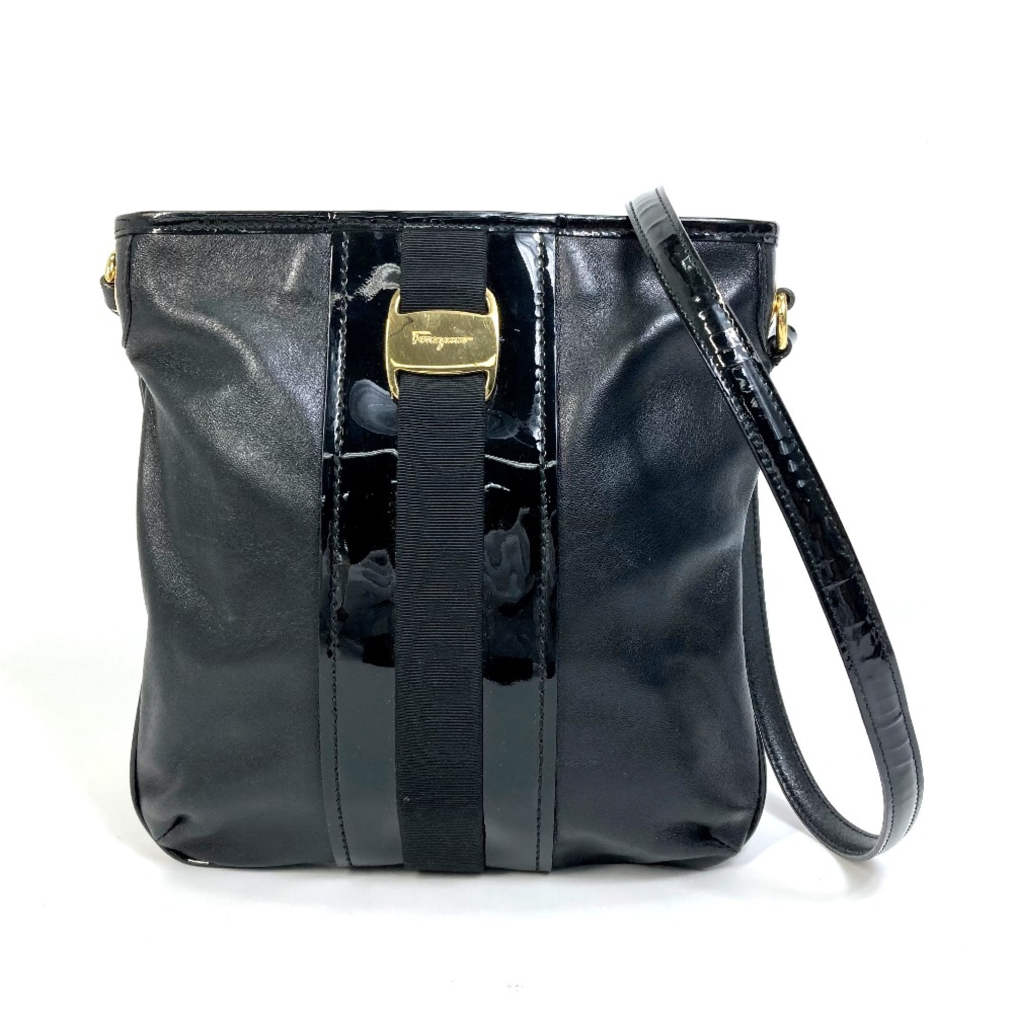 Salvatore Ferragamo Black Other Shoulder Bag (Pre-Owned)
