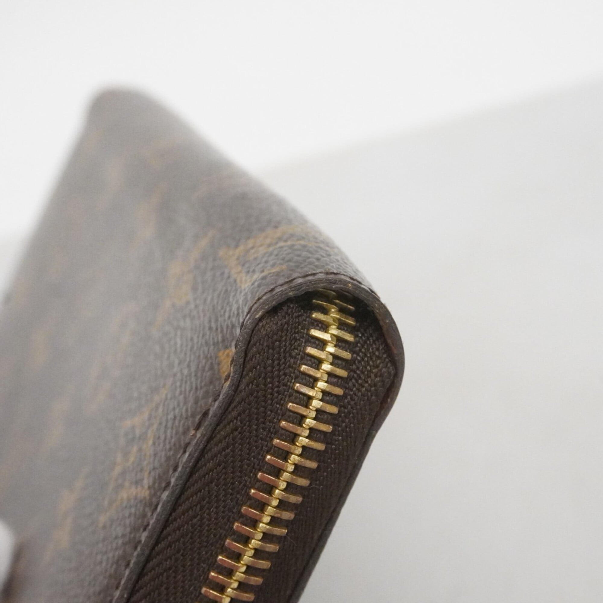 Louis Vuitton Brown Long Wallet (Bi-Fold) (Pre-Owned)