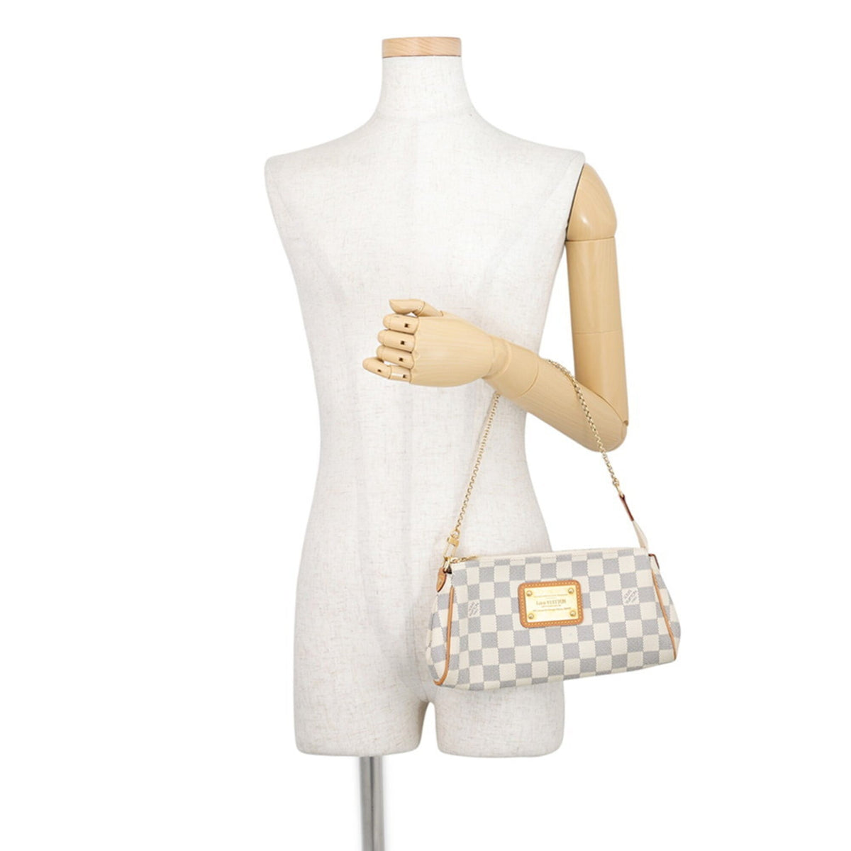 Louis Vuitton Beige Damier Azur Clutch Bag Shoulder Bag (Pre-Owned)