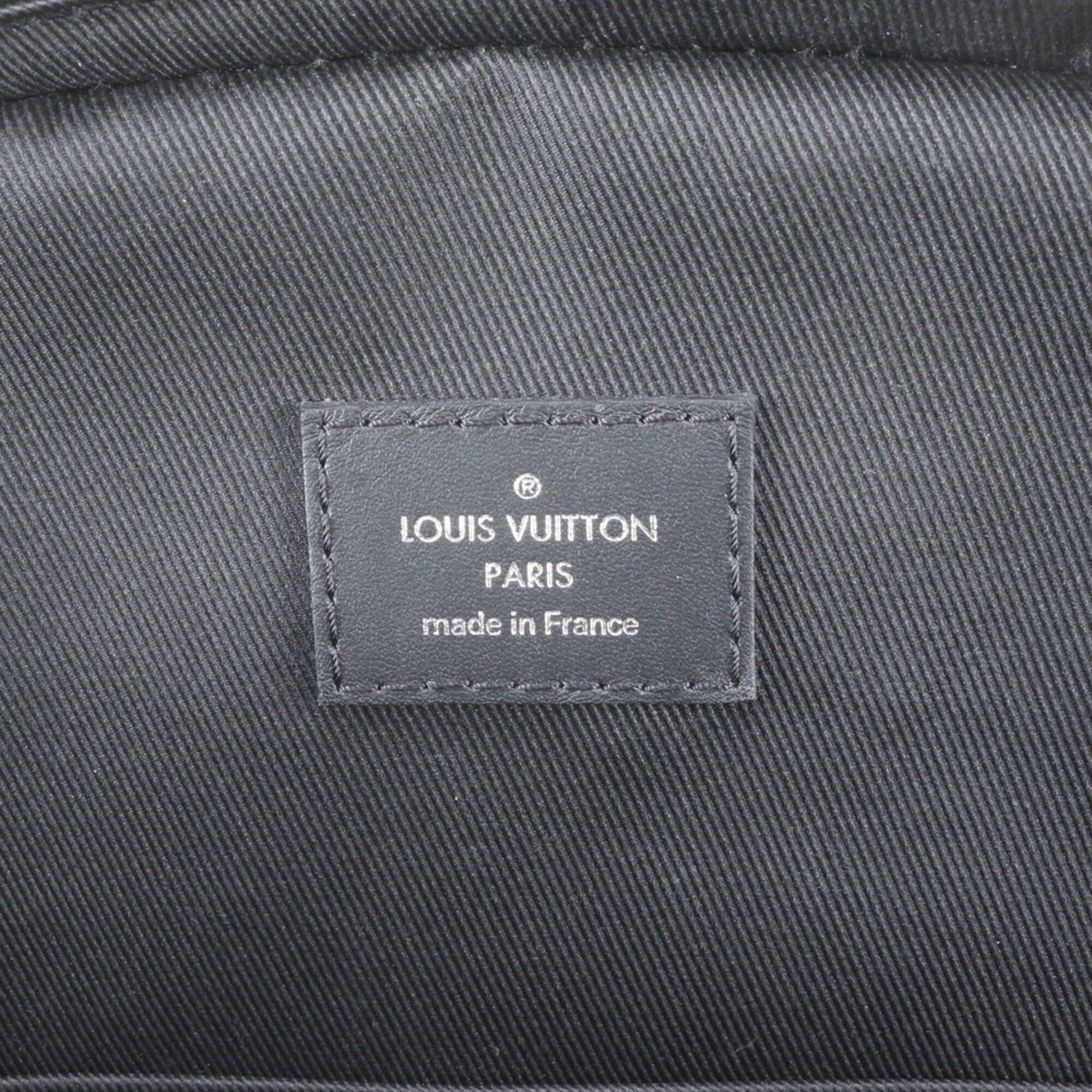 Louis Vuitton Onyx Leather Sling Bag (Pre-Owned)