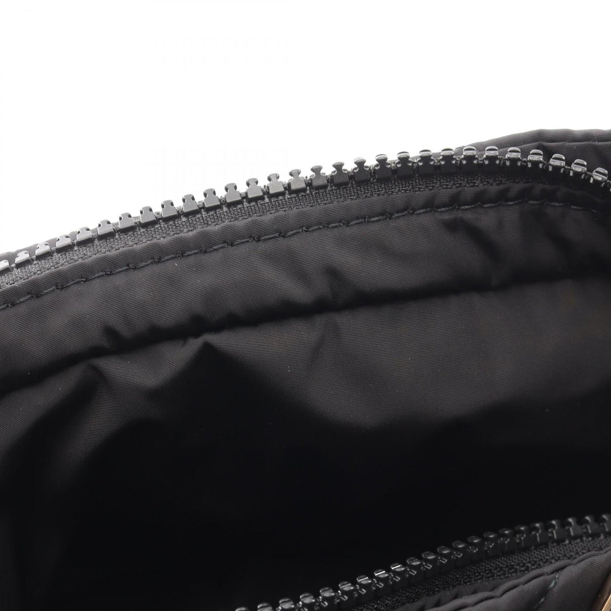 Marc Jacobs Black Nylon Handbag Shoulder Bag (Pre-Owned)
