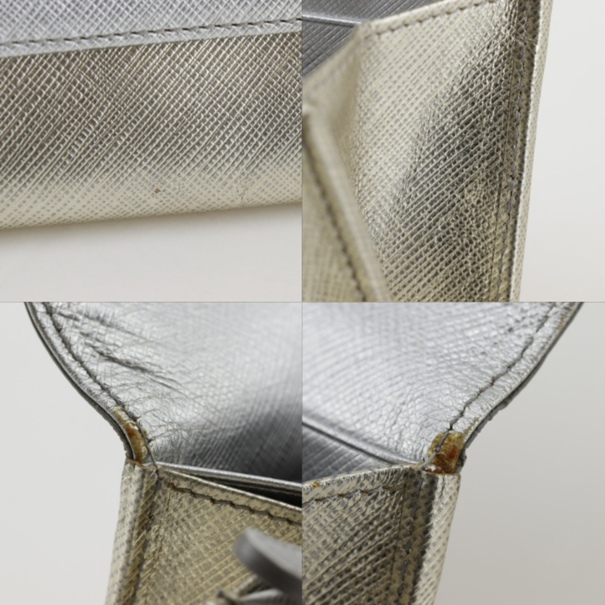 Salvatore Ferragamo Vara Silver Leather Long Wallet (Bi-Fold) (Pre-Owned)