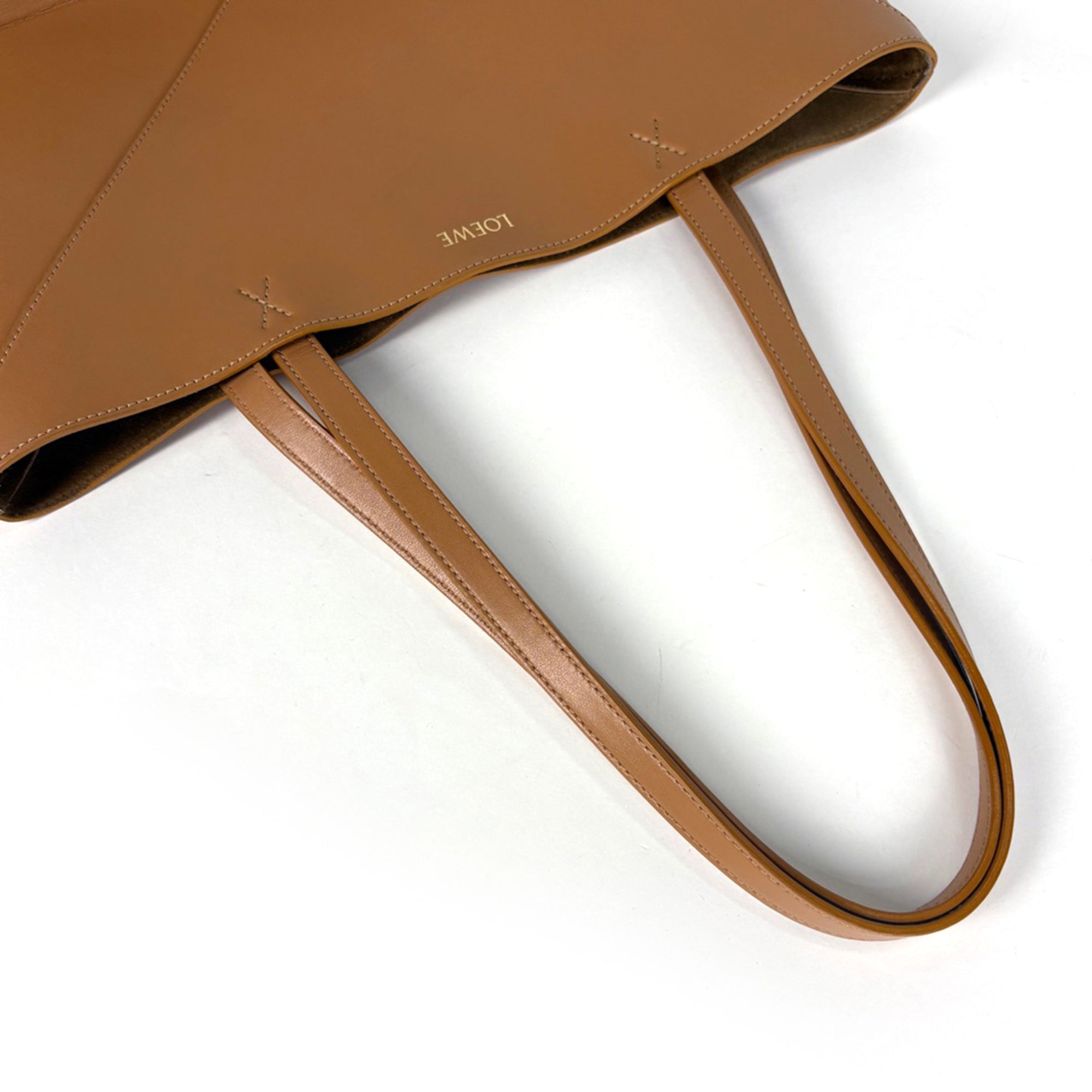 Loewe Leather Tote Bag (Pre-Owned)