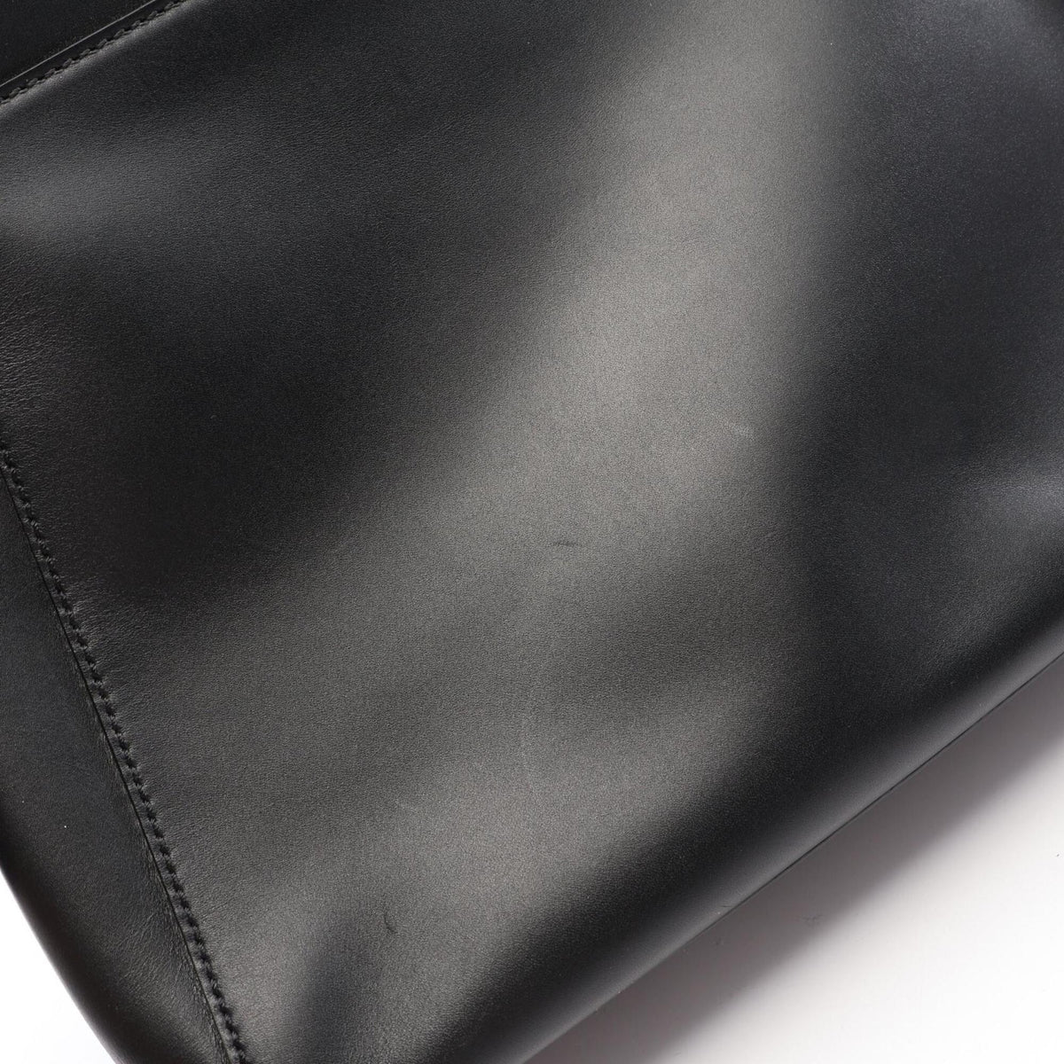 Fendi Black Leather Handbag (Pre-Owned)