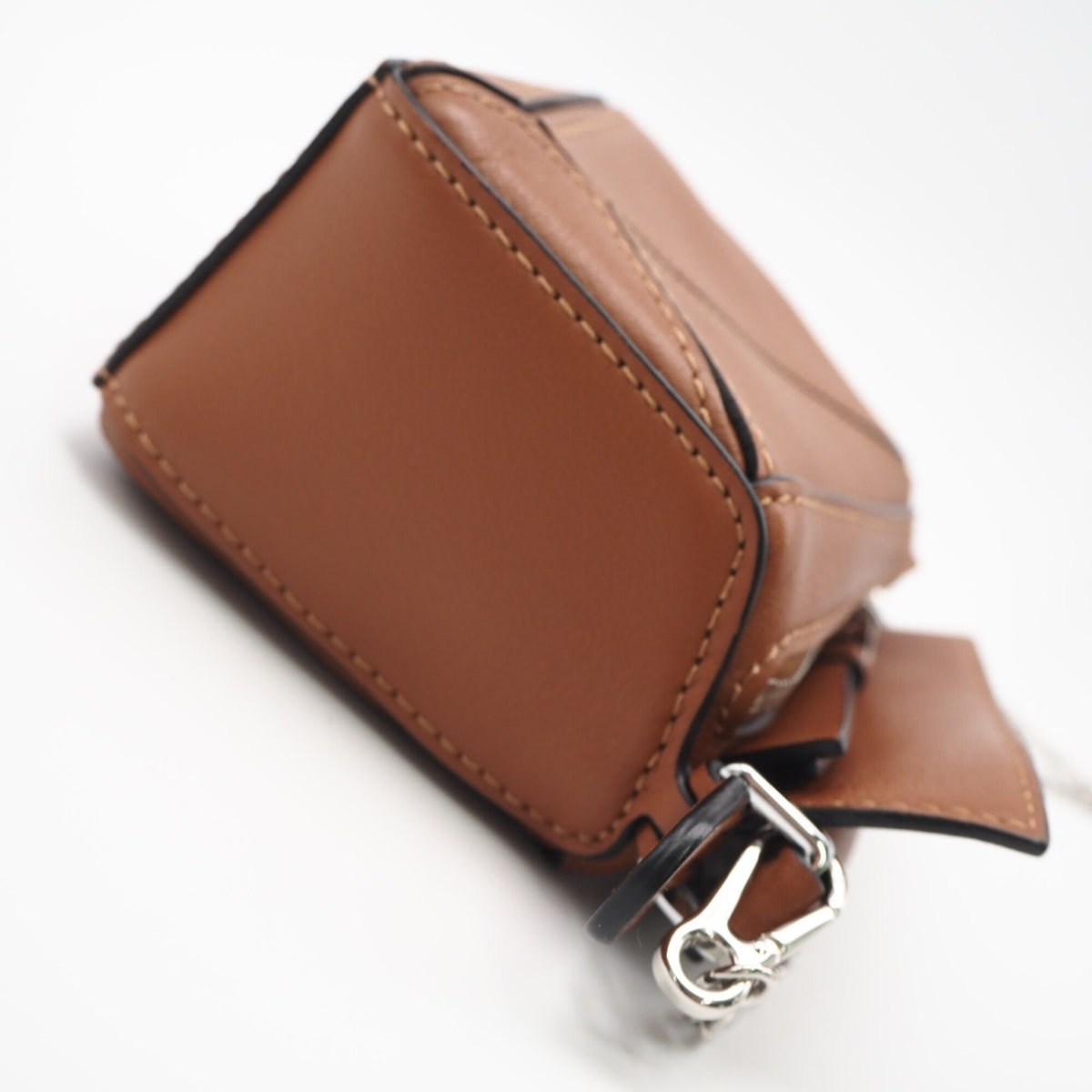 Loewe Puzzle Brown Leather Shoulder Bag (Pre-Owned)